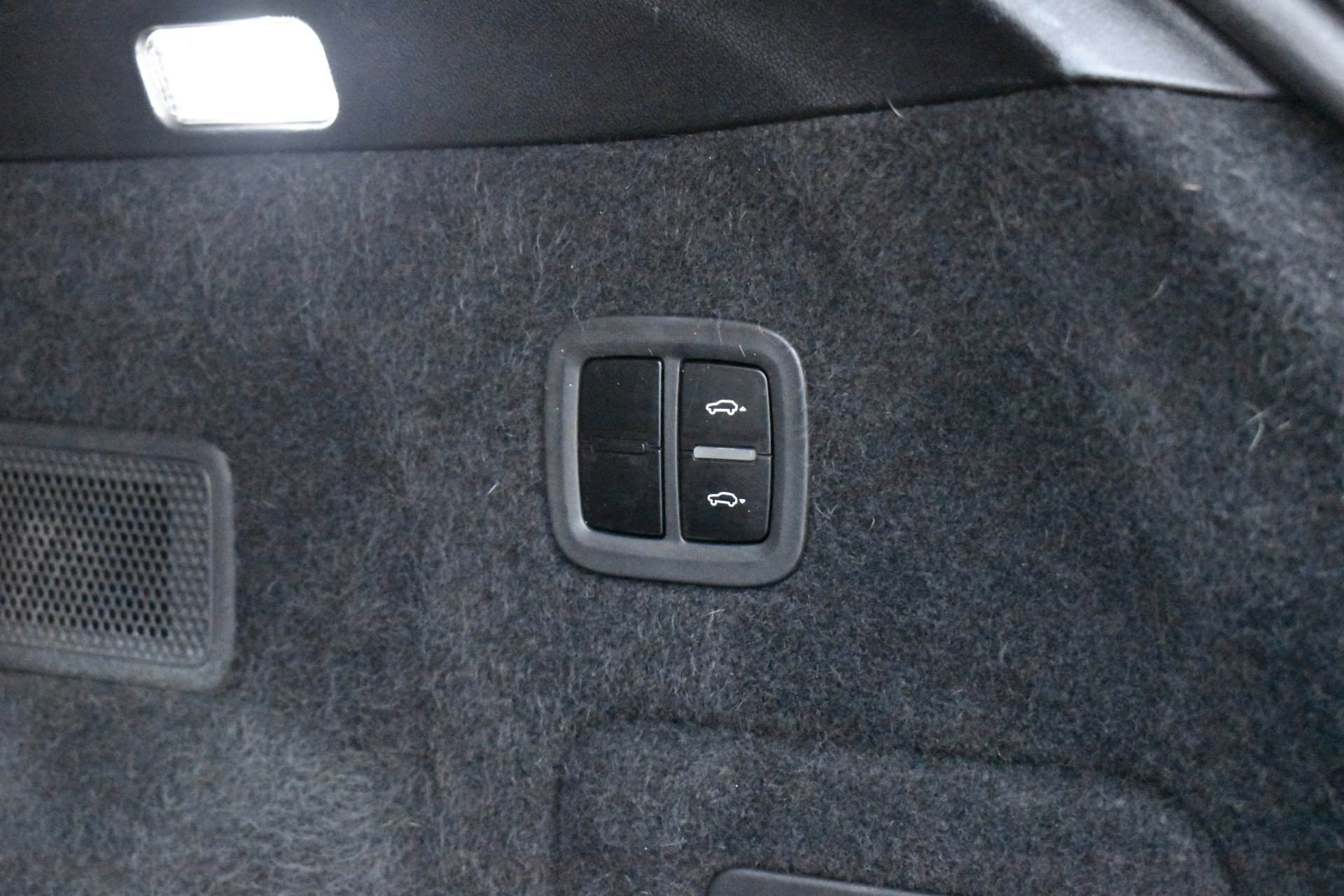 Foto van Porsche Cayenne E-hybrid
