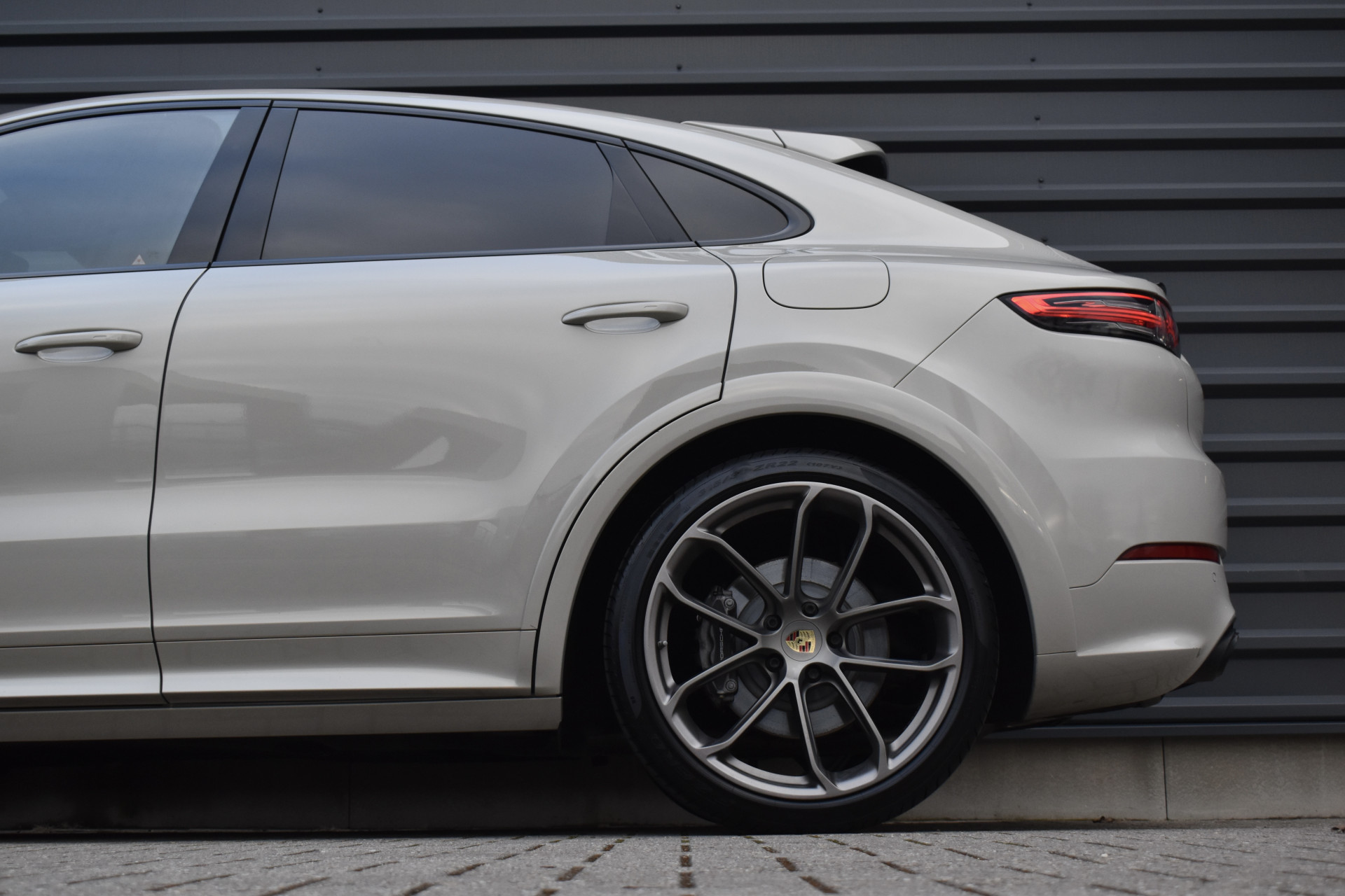 Foto van Porsche Cayenne E-hybrid