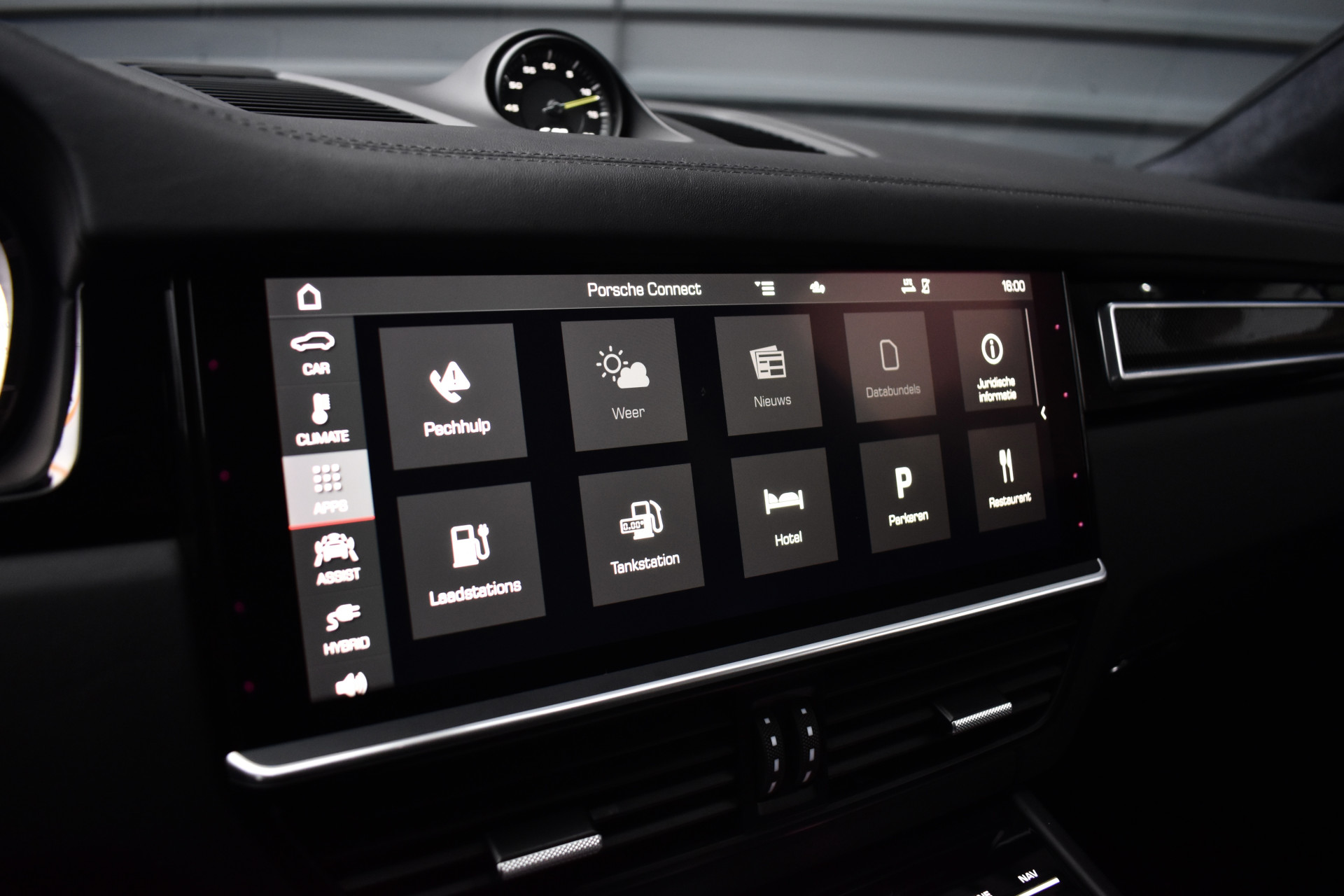 Foto van Porsche Cayenne E-hybrid