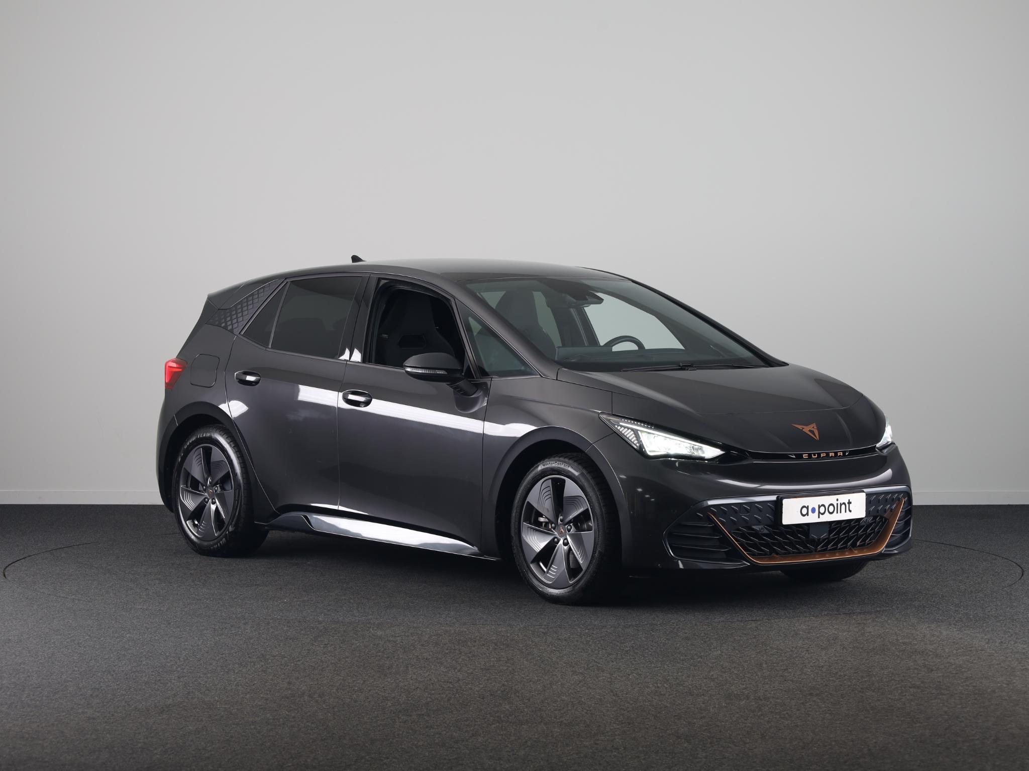 Foto van Cupra Born 150 KW 58/62 KWH