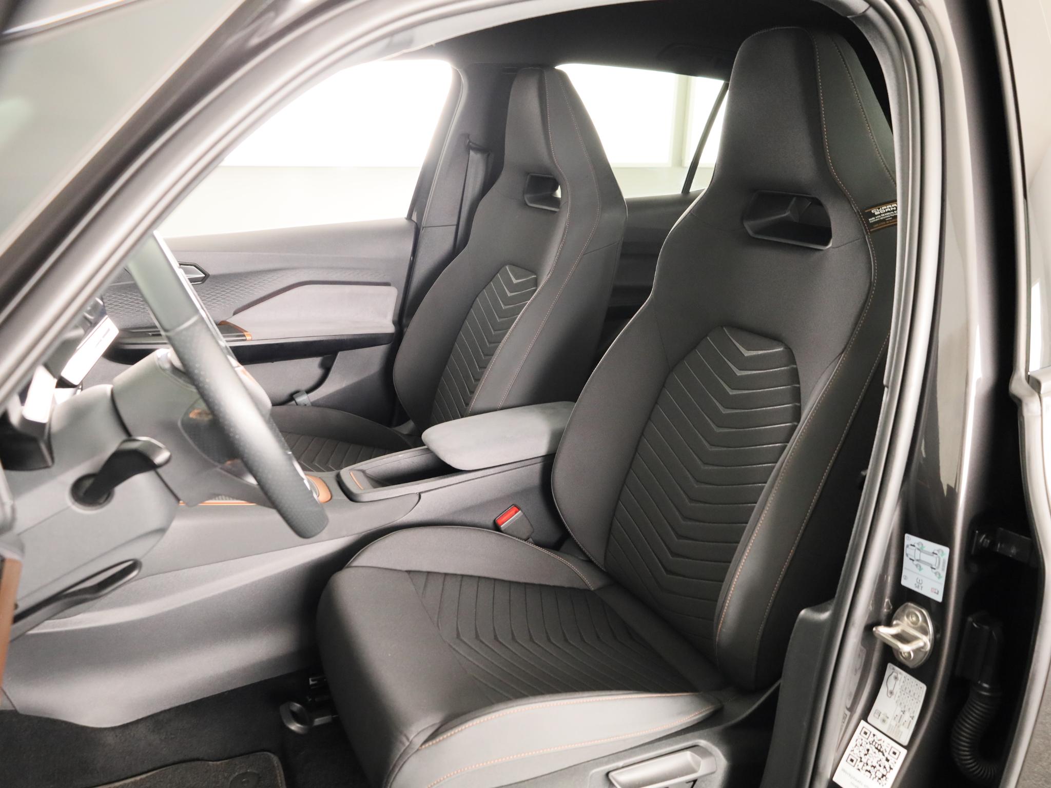 Foto van Cupra Born 150 KW 58/62 KWH