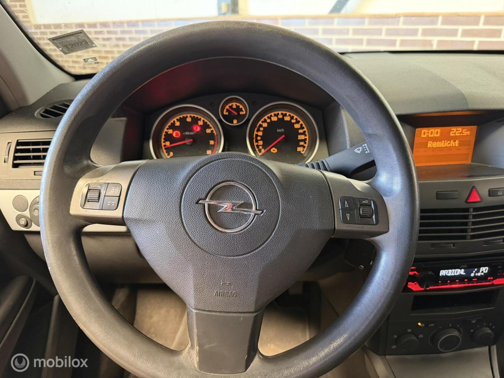 Foto van Opel Astra Station Wagon