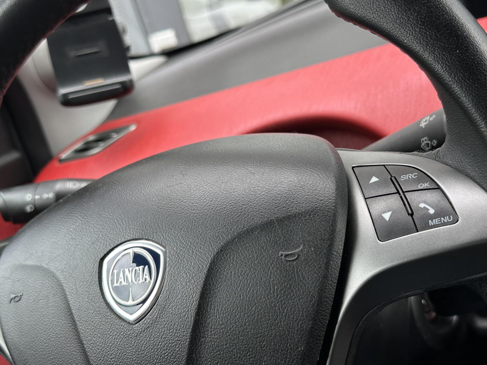 Foto van Lancia Ypsilon