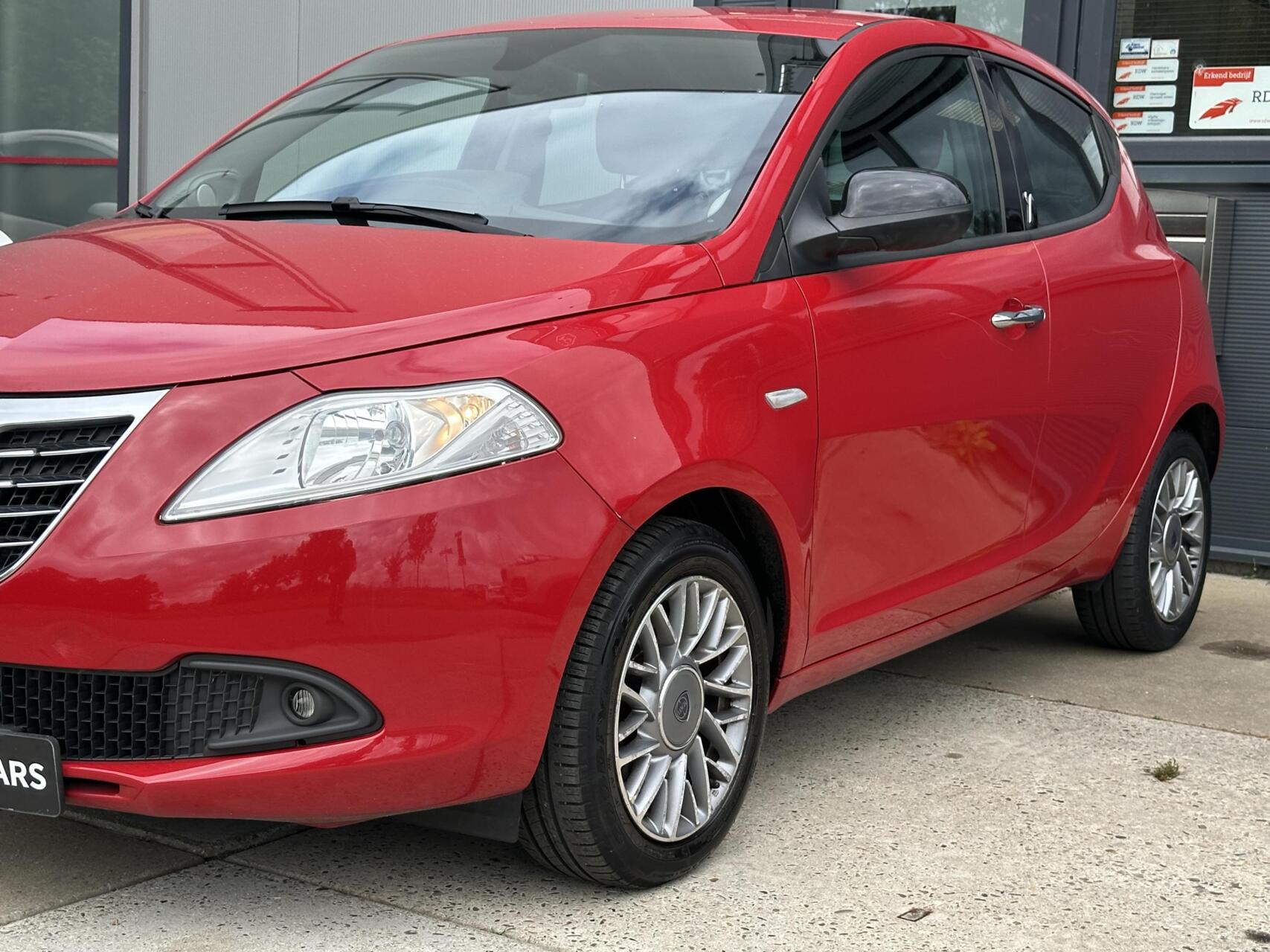 Foto van Lancia Ypsilon