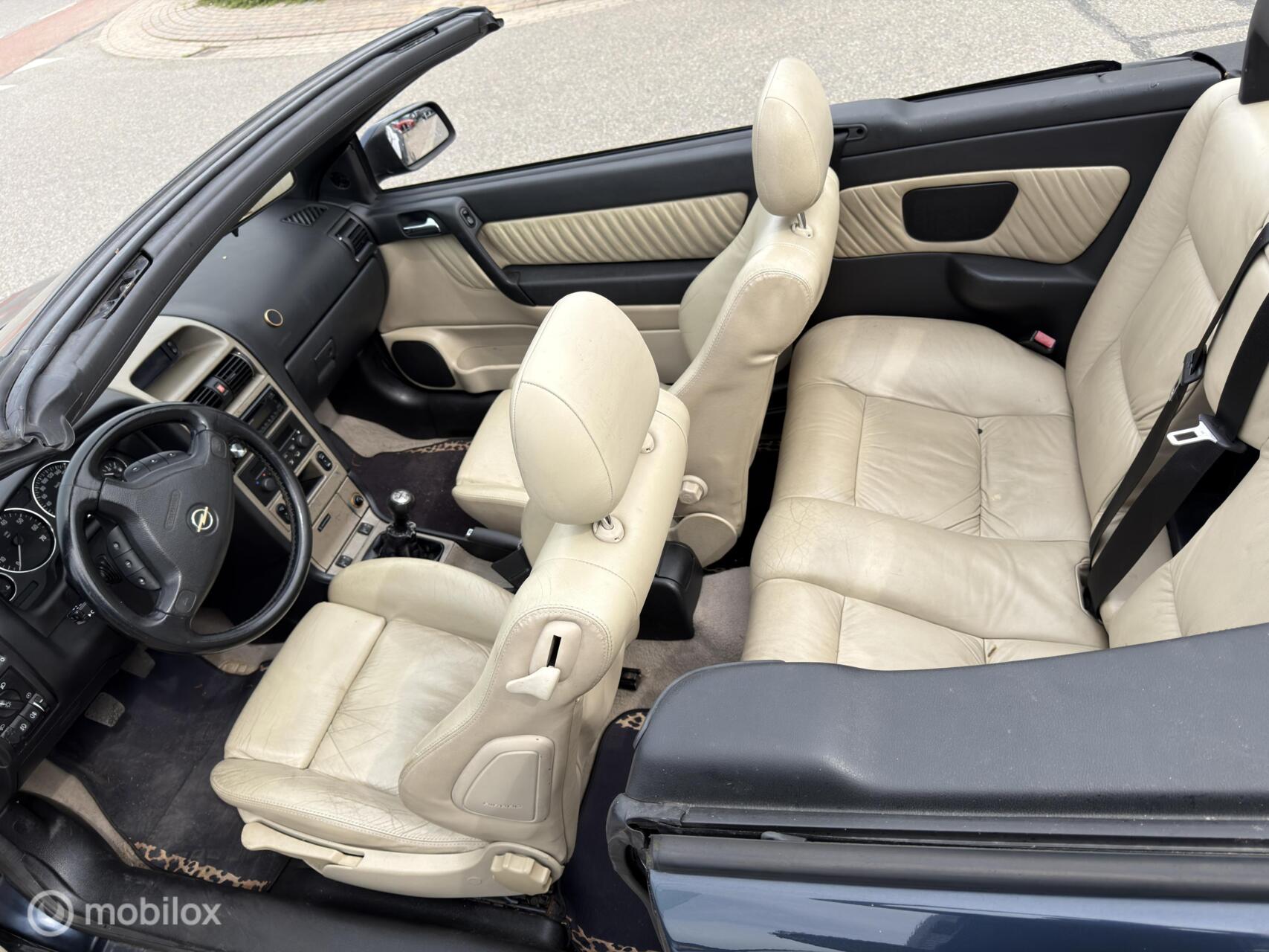 Foto van Opel Astra-g-cabrio