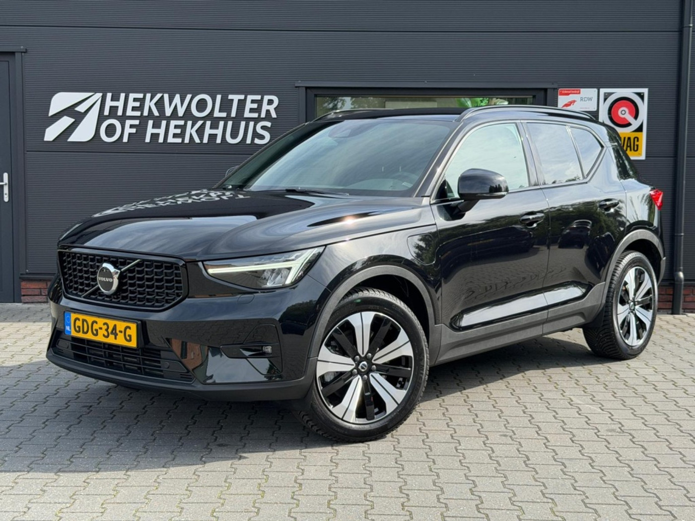Volvo XC40 1.5 T5 Plus Dark | H/K | Memory | Pilot Assist | 360 | Stoel/Stu 2022 - voorkant