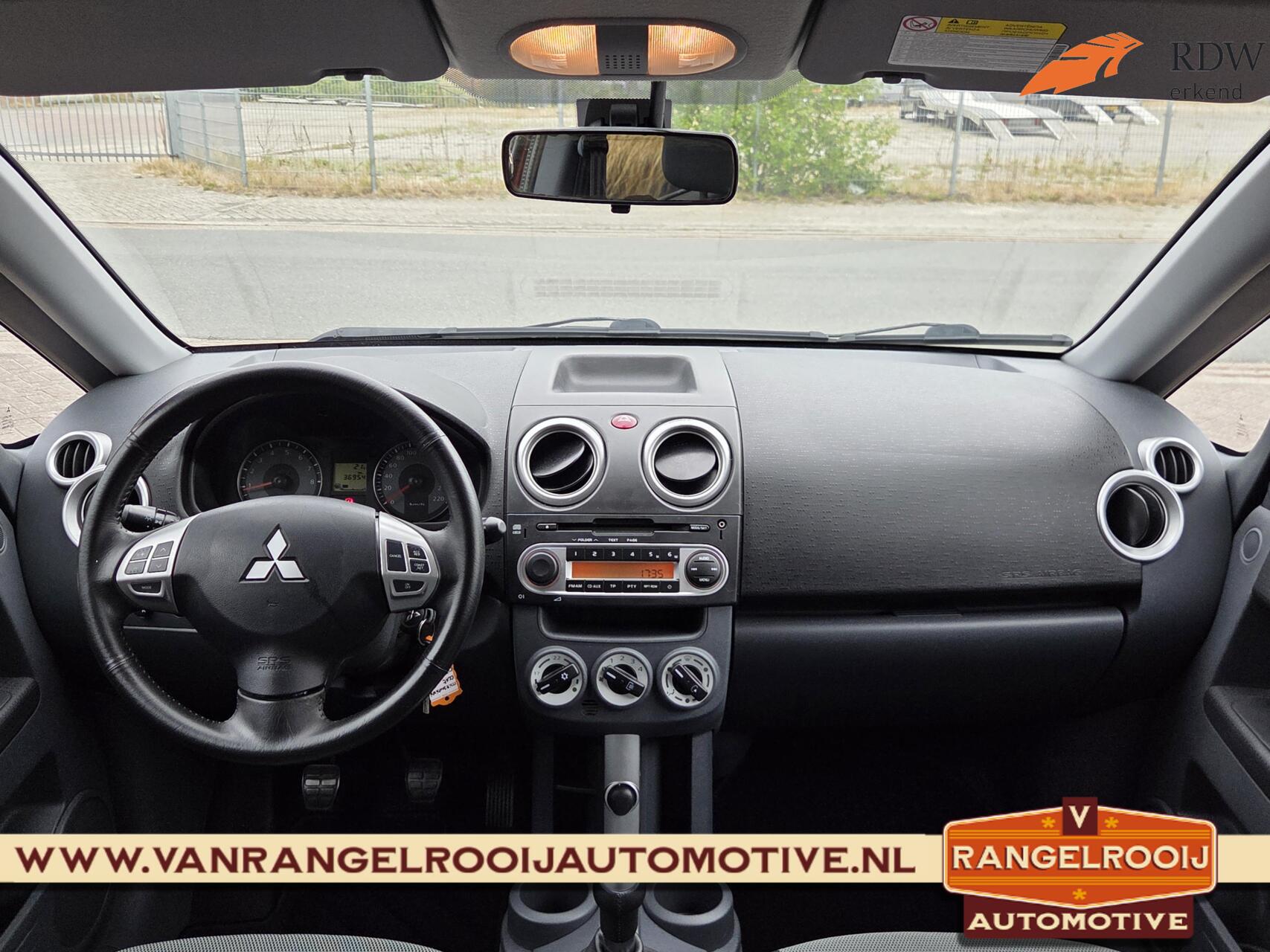Foto van Mitsubishi Mitsubishi Colt