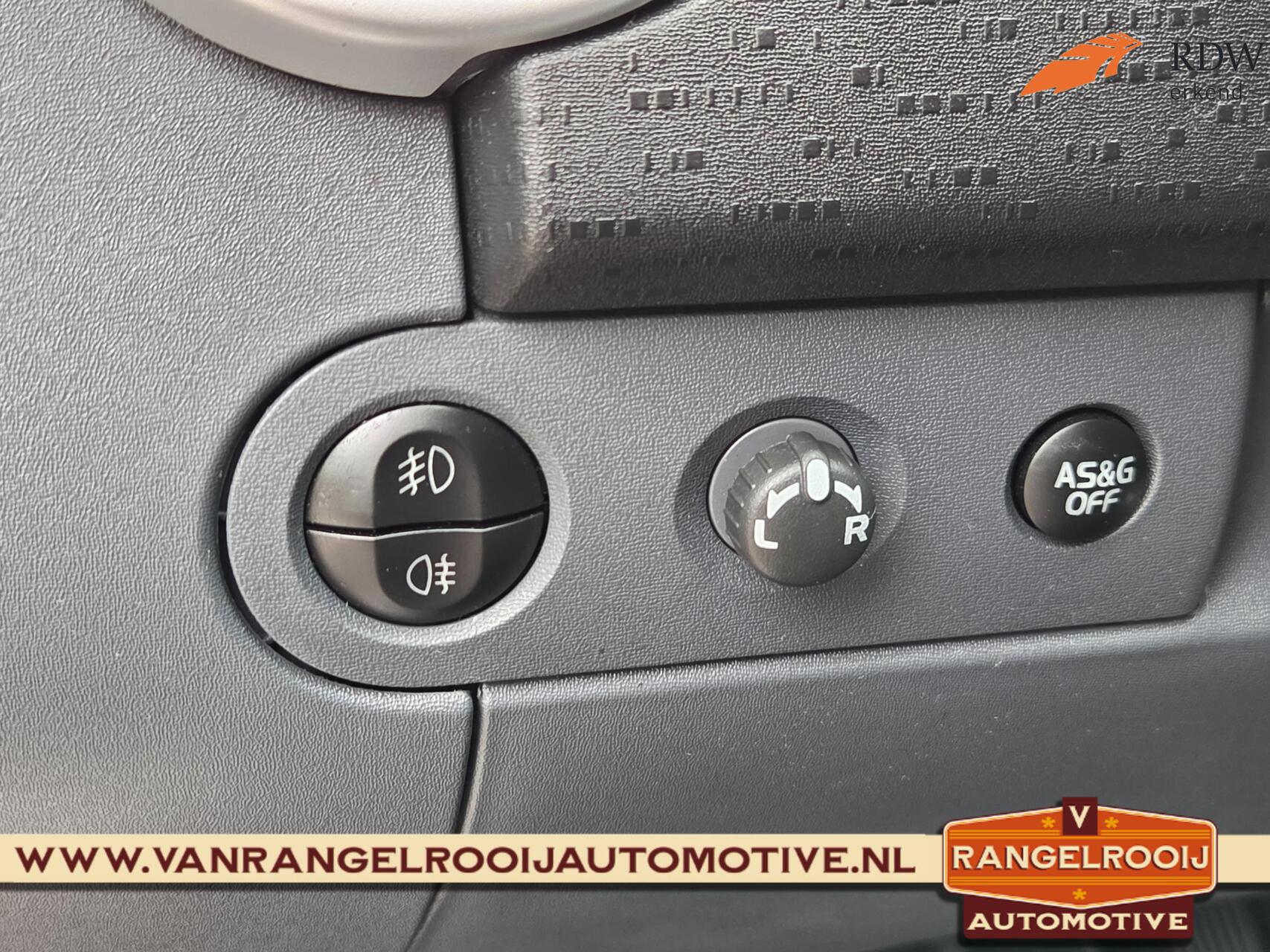 Foto van Mitsubishi Mitsubishi Colt