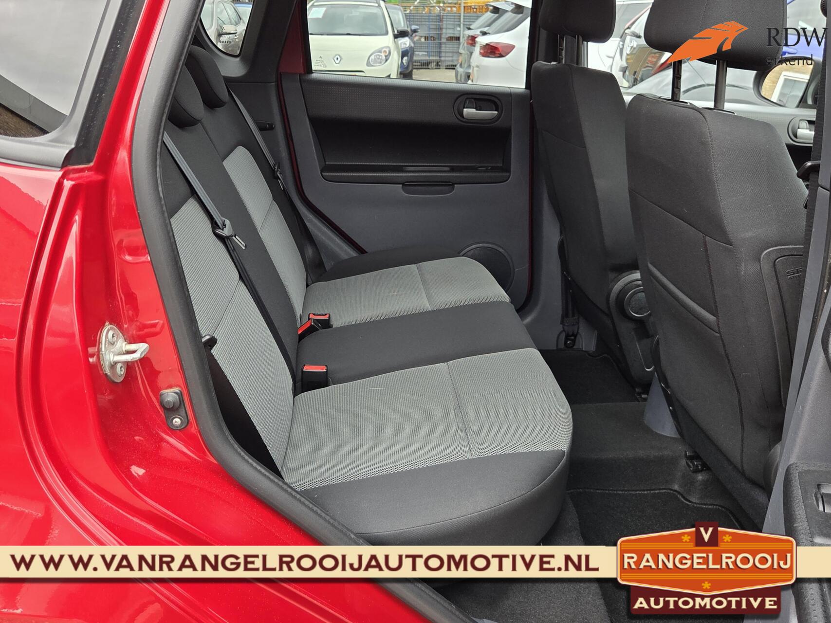 Foto van Mitsubishi Mitsubishi Colt