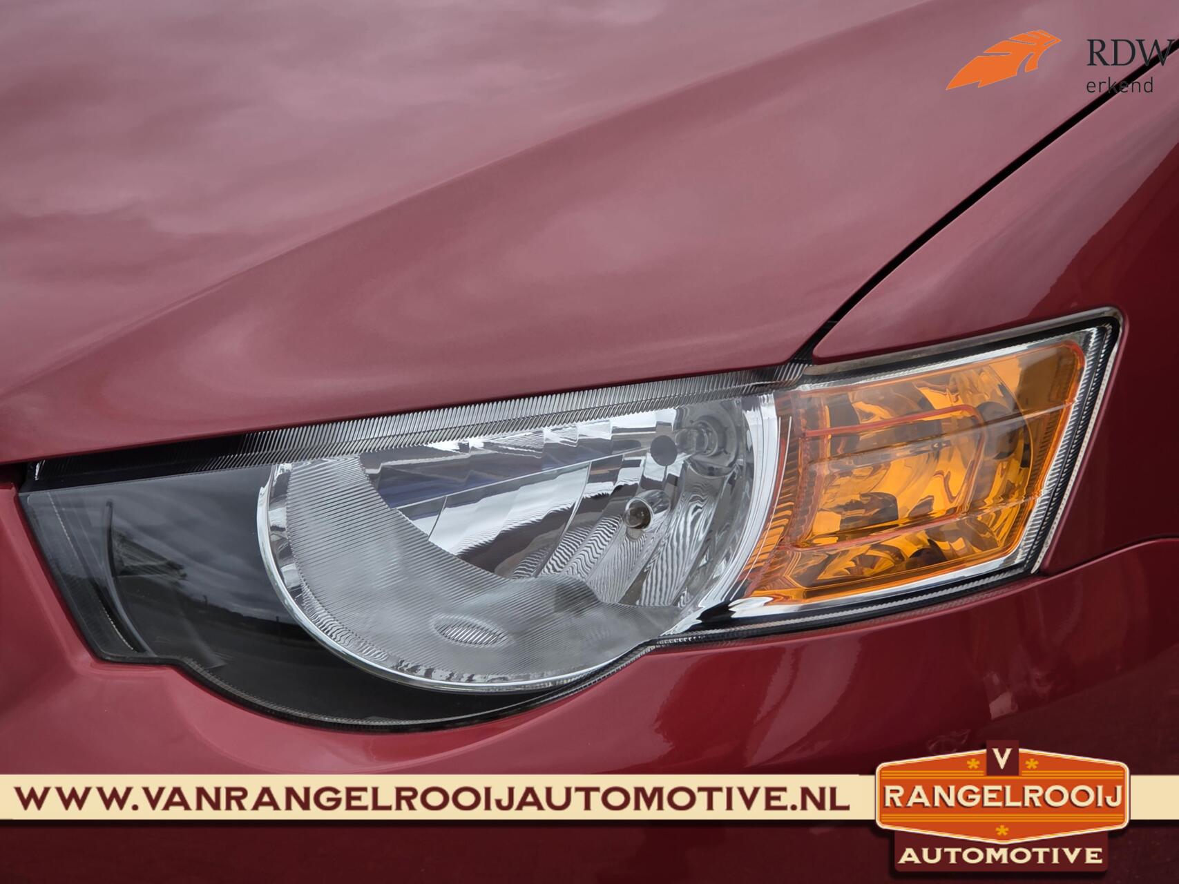 Foto van Mitsubishi Mitsubishi Colt