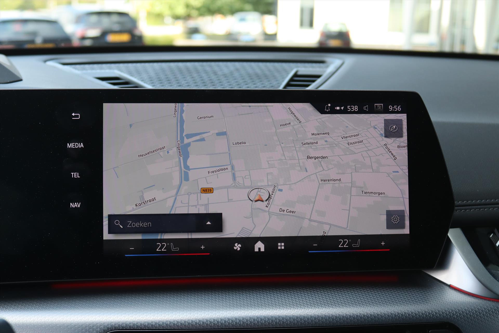 Foto van BMW X1 Xdrive30e