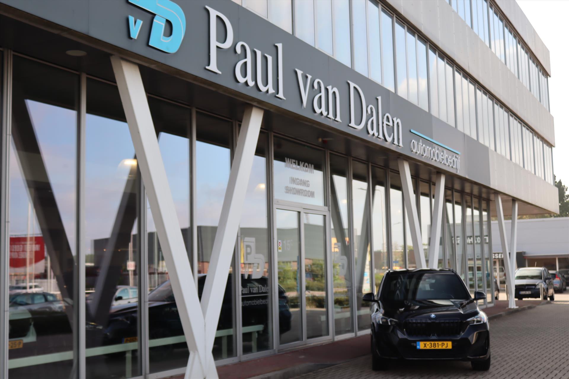 Foto van BMW X1 Xdrive30e