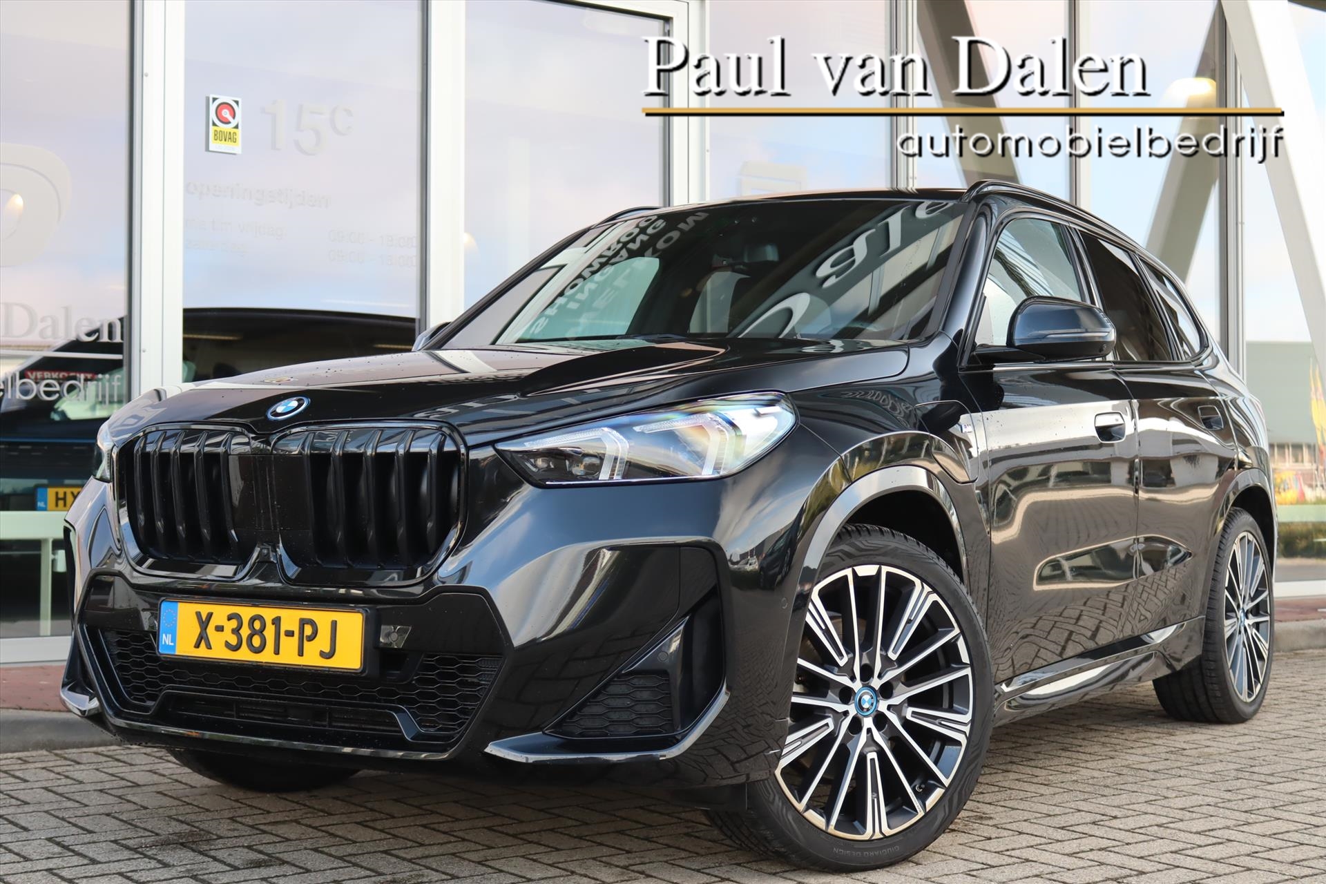 Foto van BMW X1 Xdrive30e
