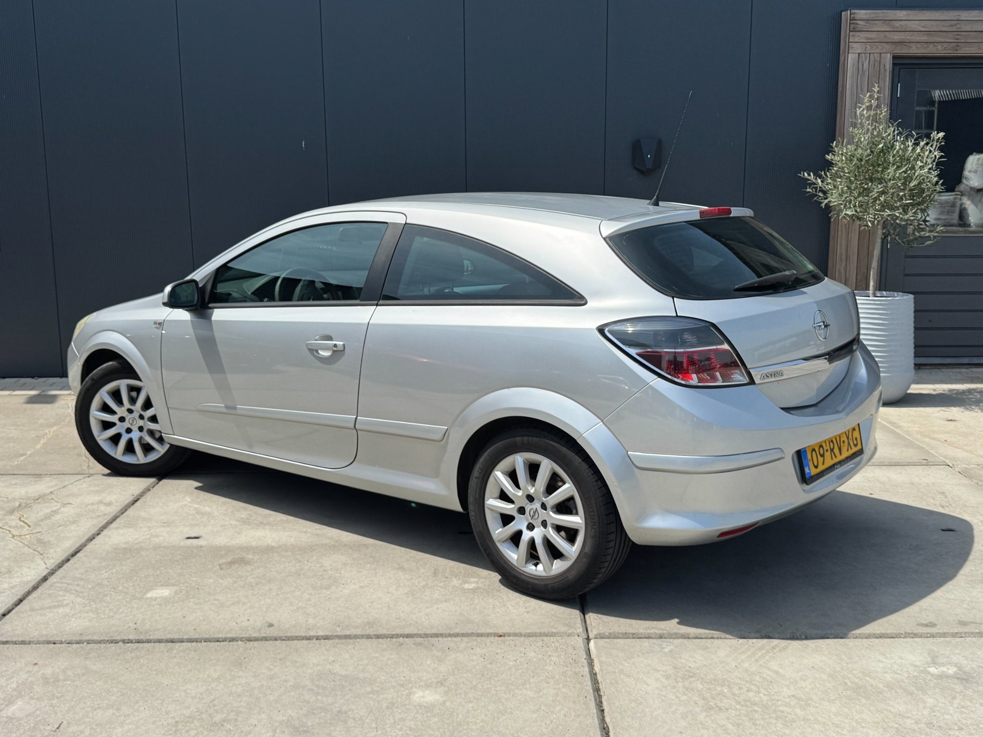 Foto van Opel Astra GTC