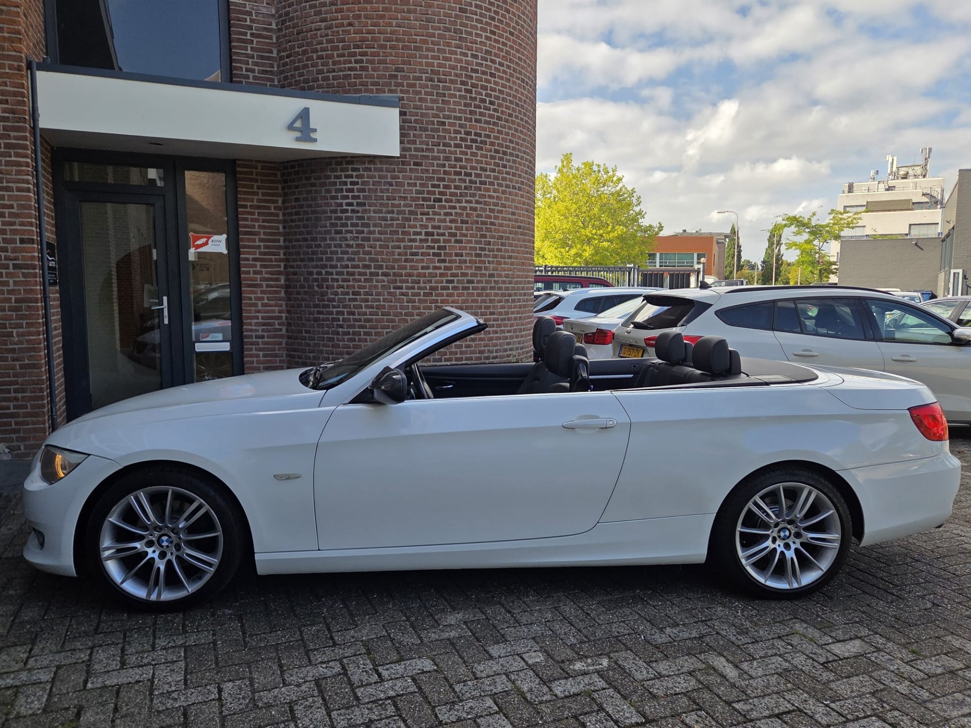 Foto van BMW 328i
