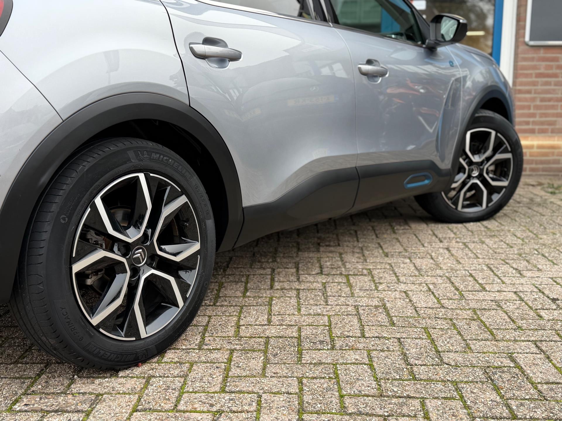 Foto van Citroen E-c4