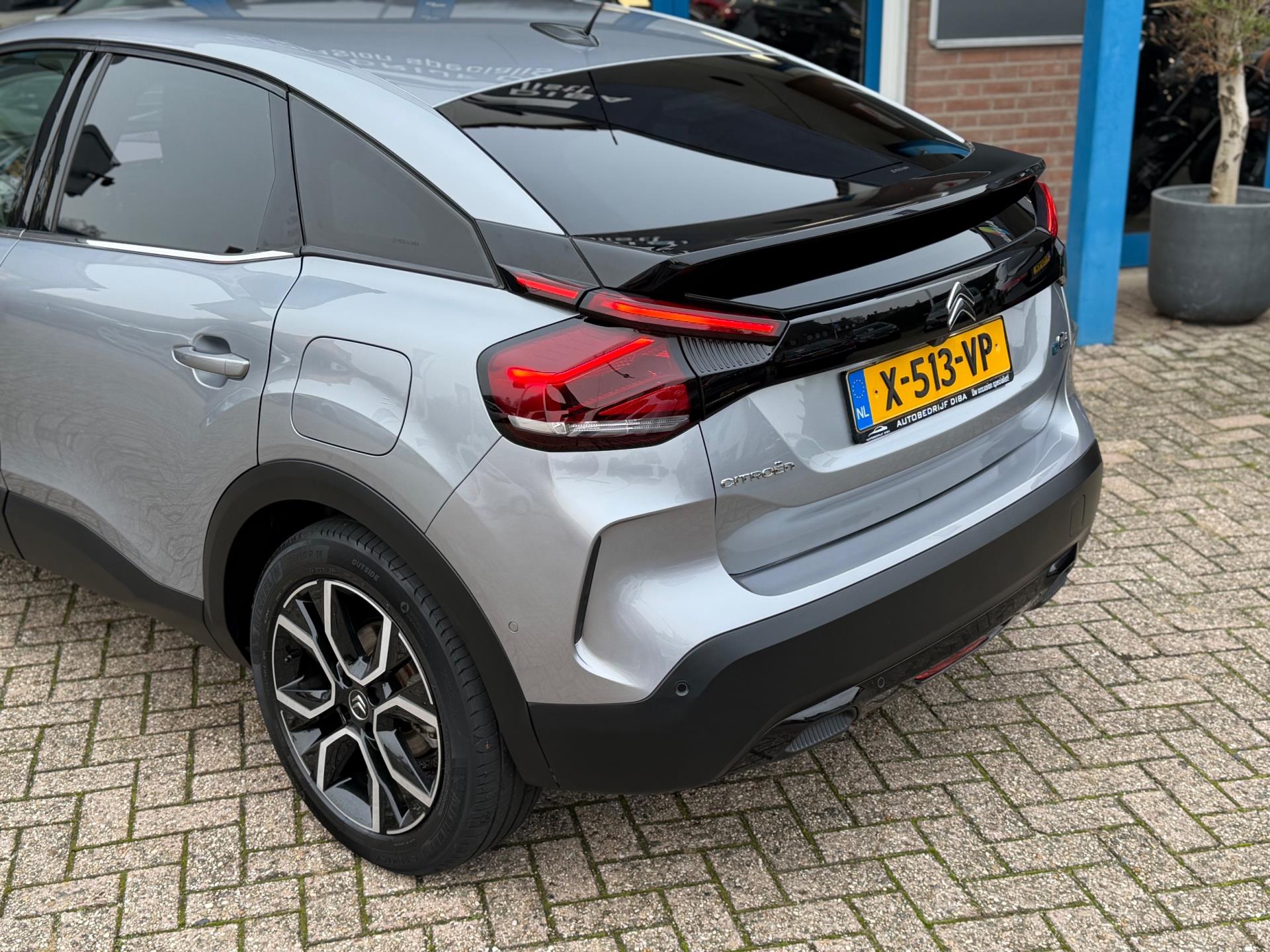 Foto van Citroen E-c4