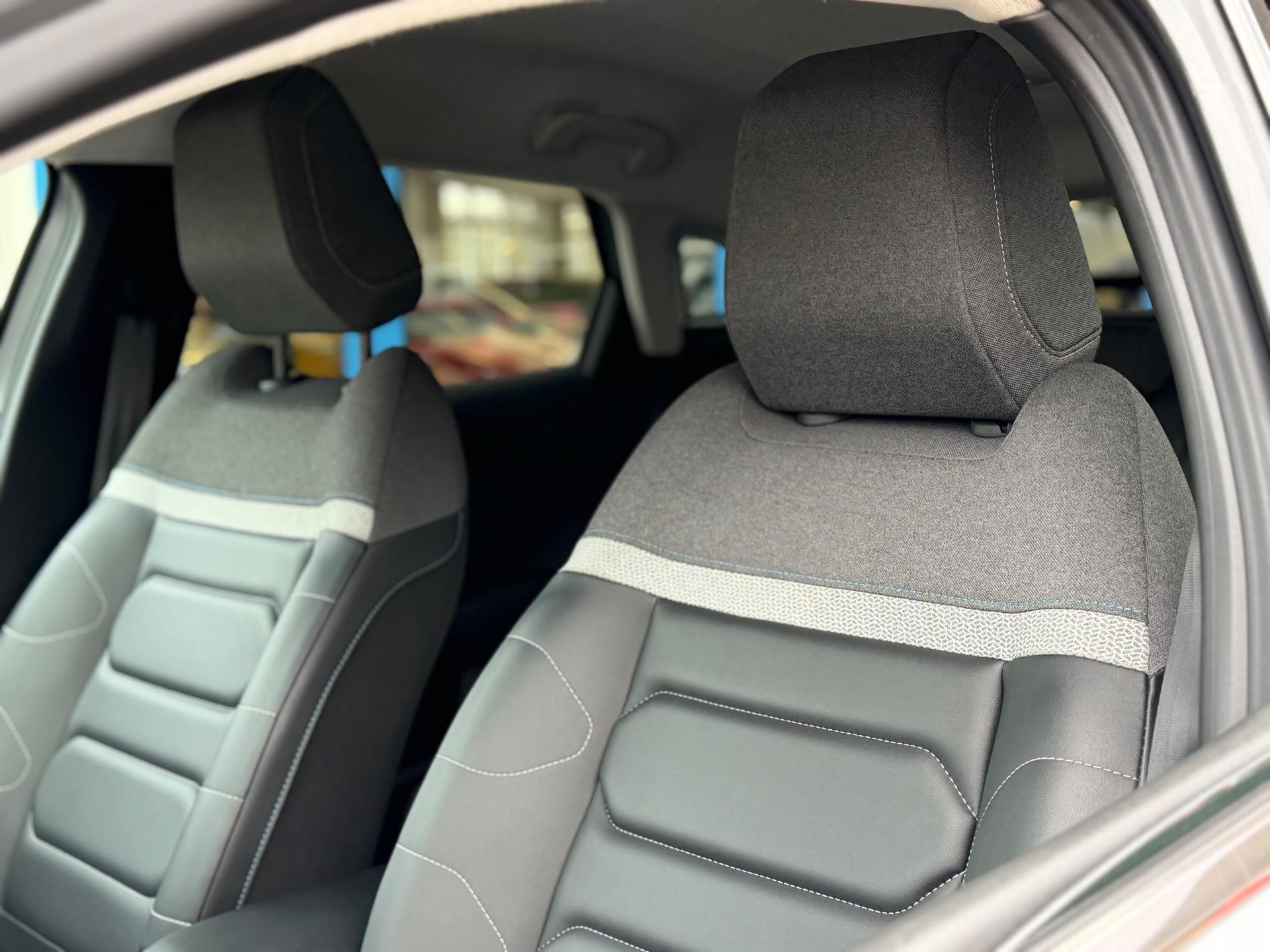Foto van Citroen E-c4
