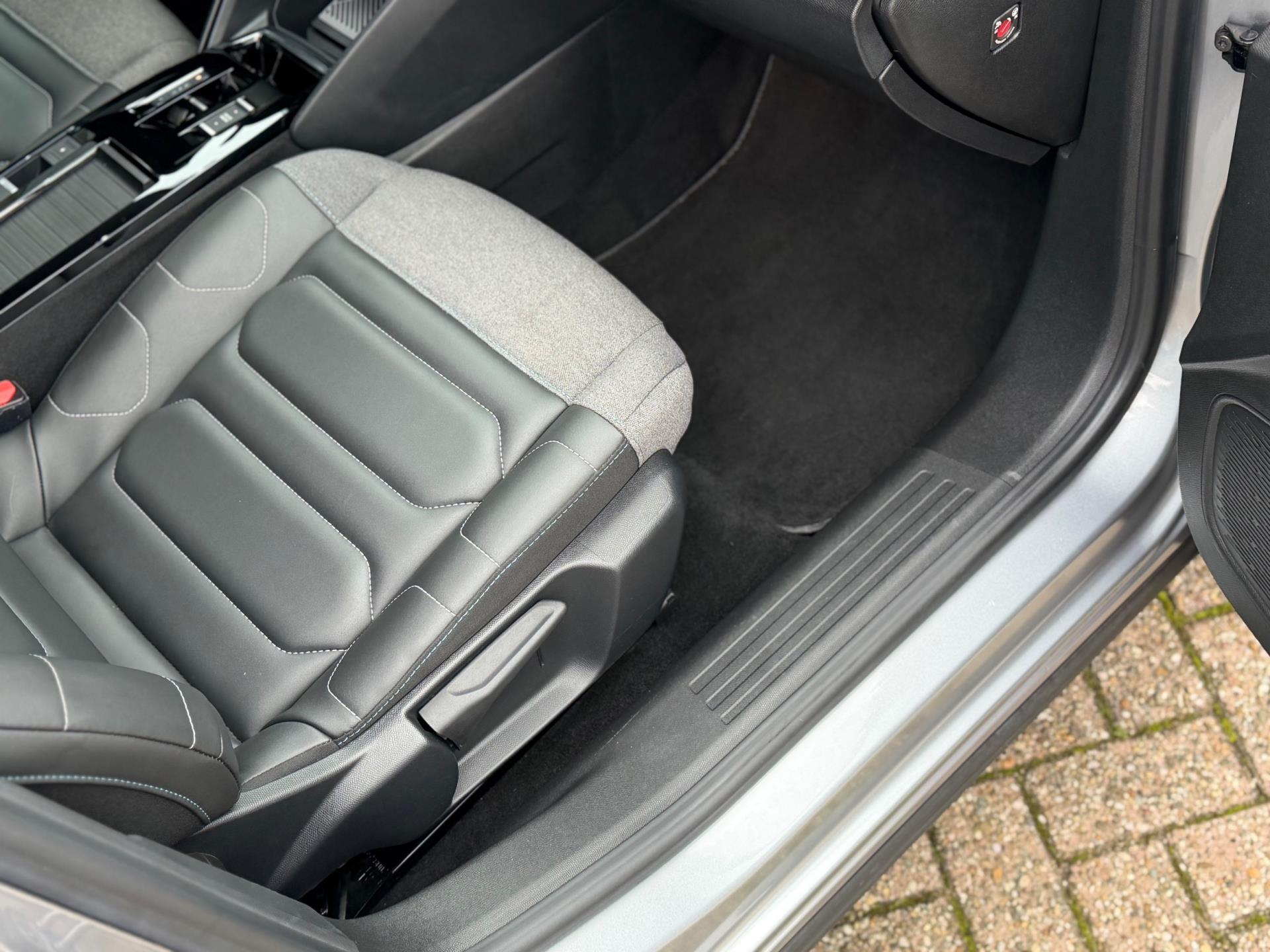 Foto van Citroen E-c4