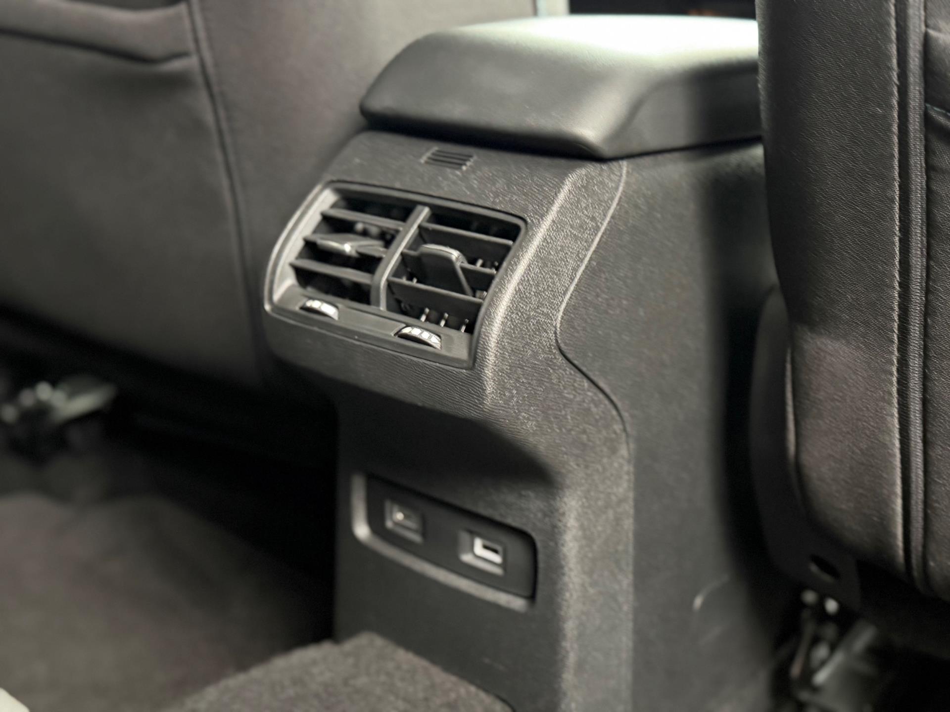 Foto van Citroen E-c4