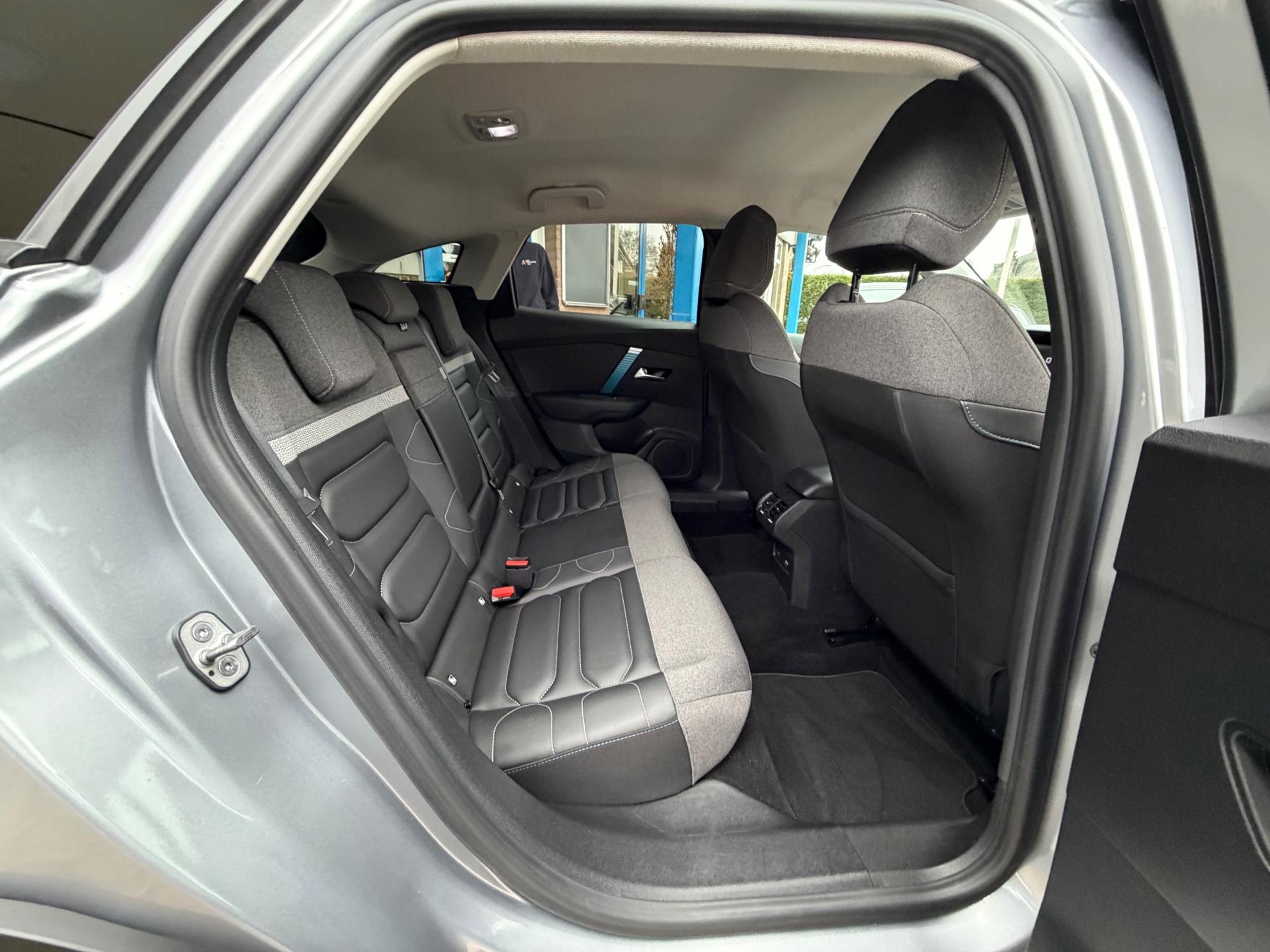 Foto van Citroen E-c4