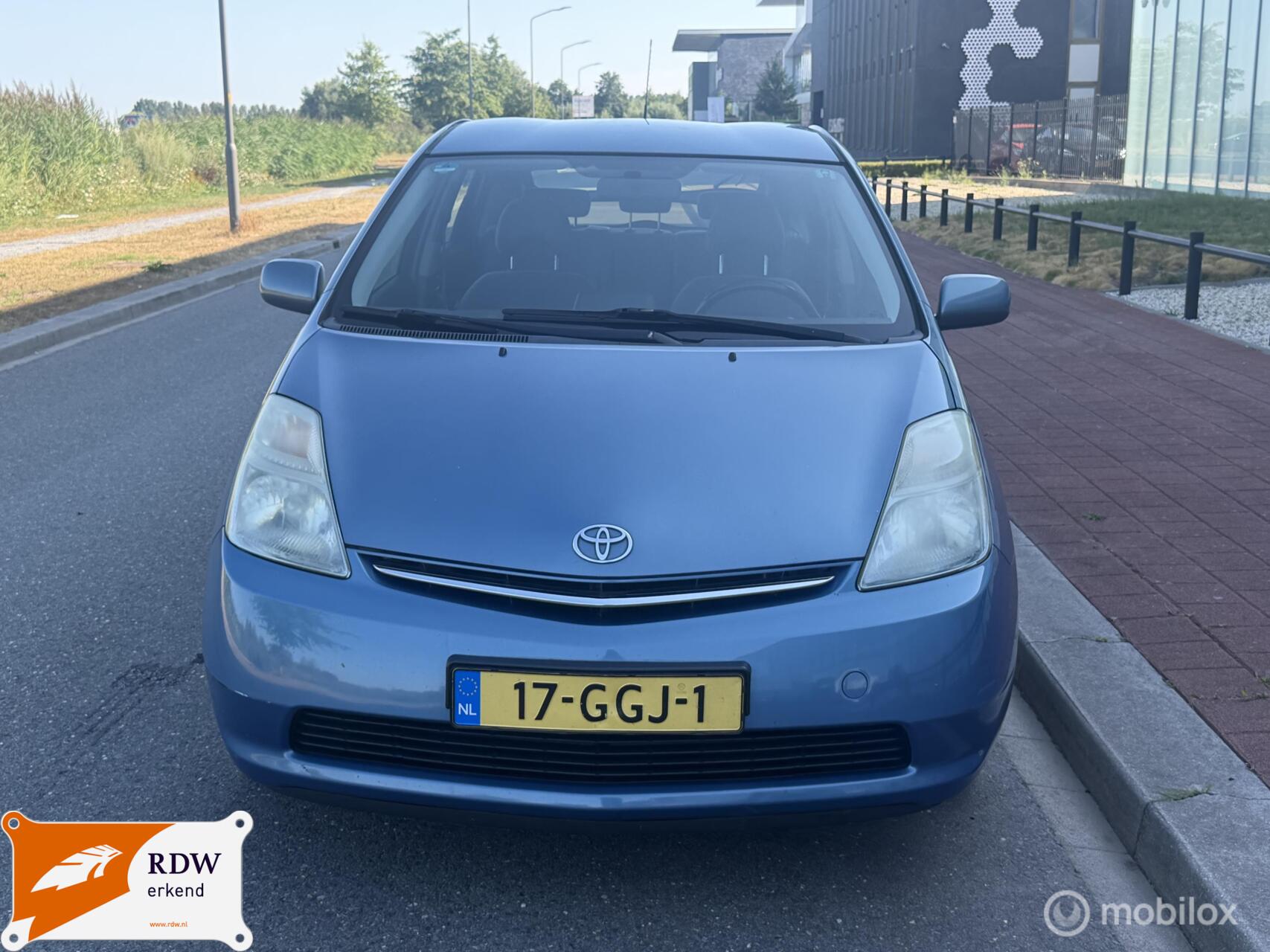 Toyota Toyota Prius 1.5 VVT-i Comfort 2008 - voorkant