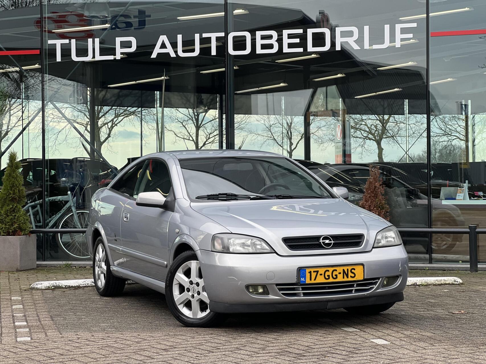 Foto van Opel Astra-g-coupe