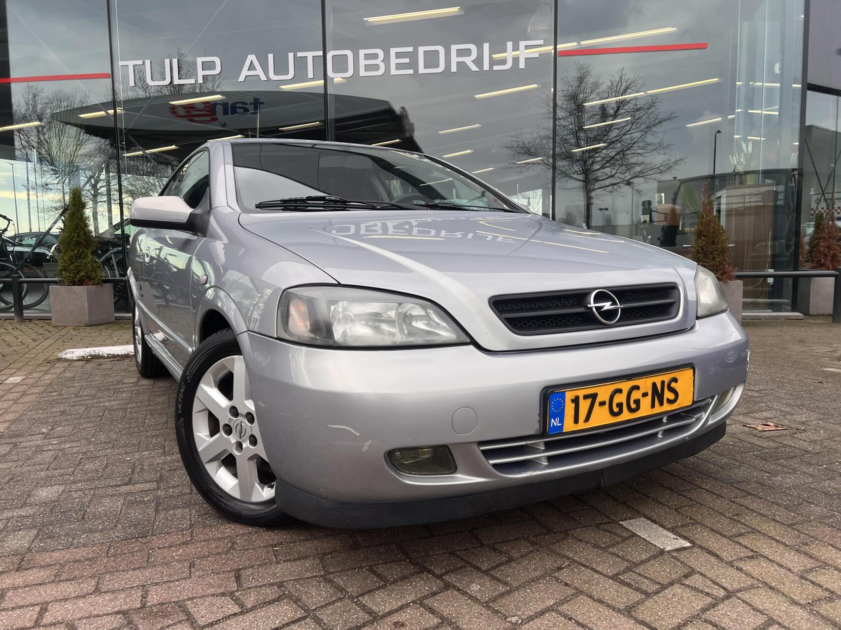 Foto van Opel Astra-g-coupe