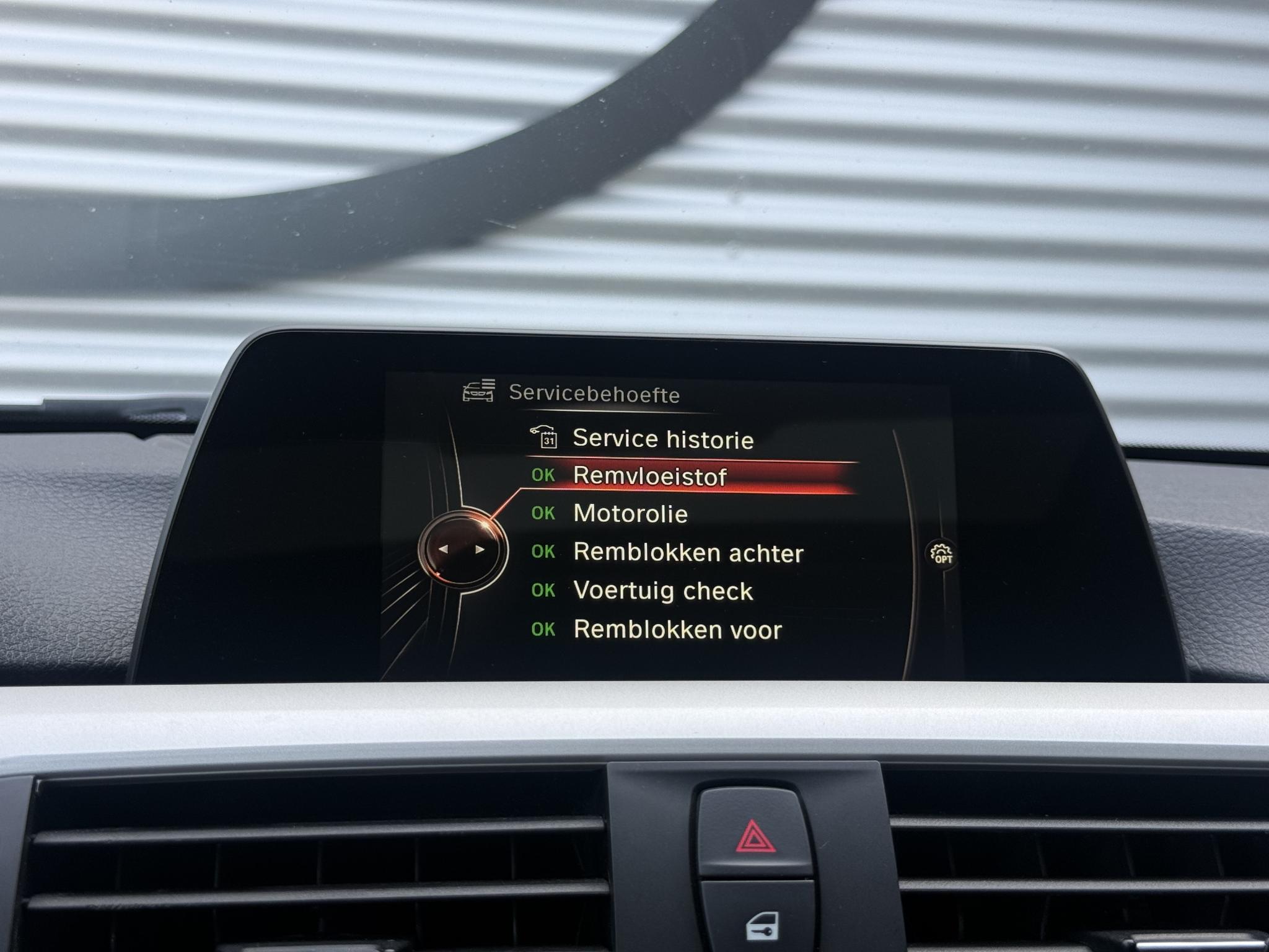 Foto van BMW 330e Iperformance