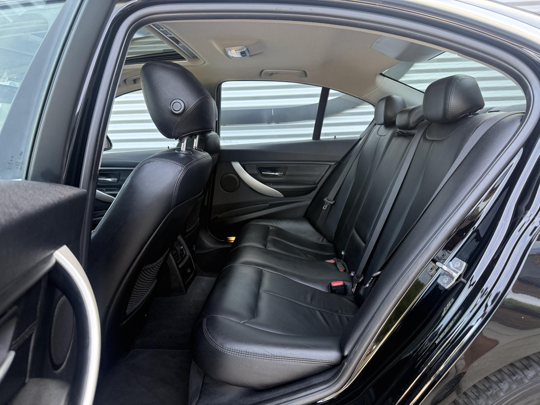 Foto van BMW 330e Iperformance