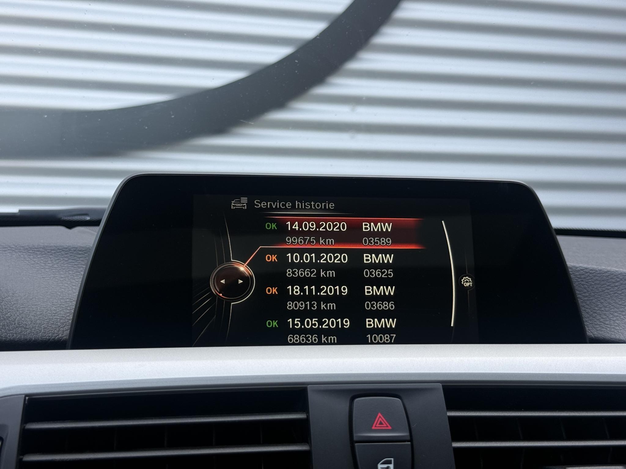 Foto van BMW 330e Iperformance