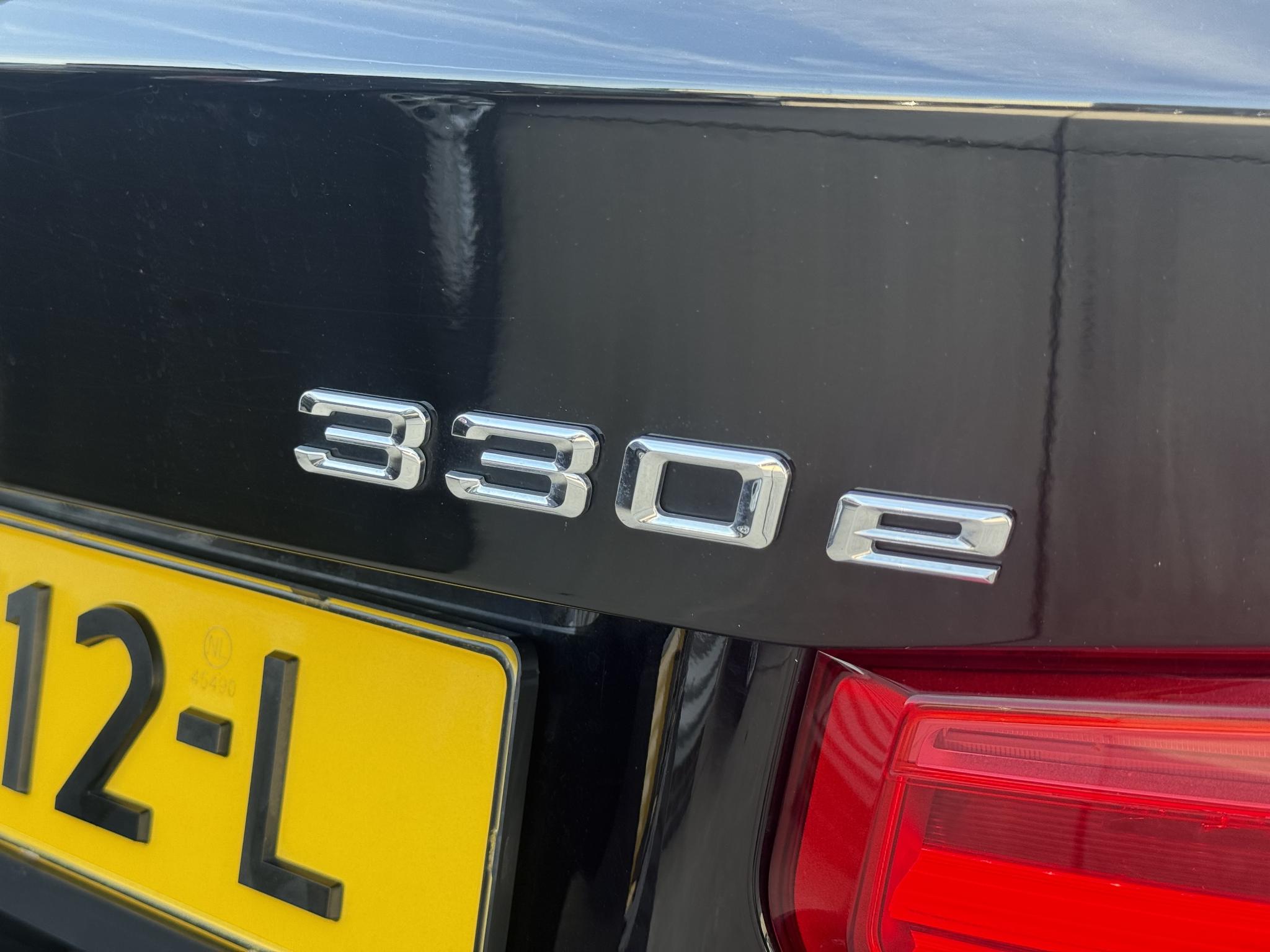 Foto van BMW 330e Iperformance