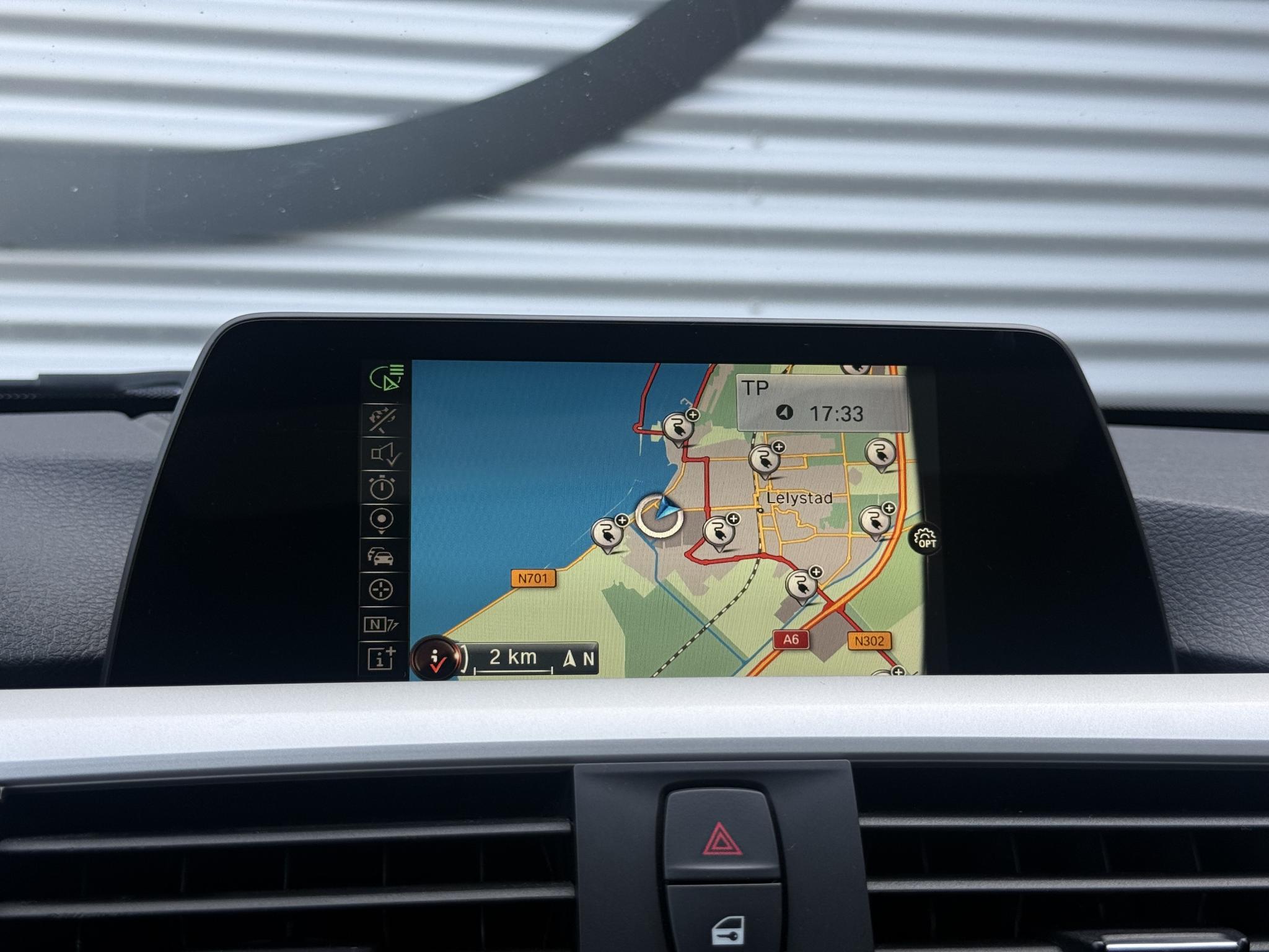Foto van BMW 330e Iperformance