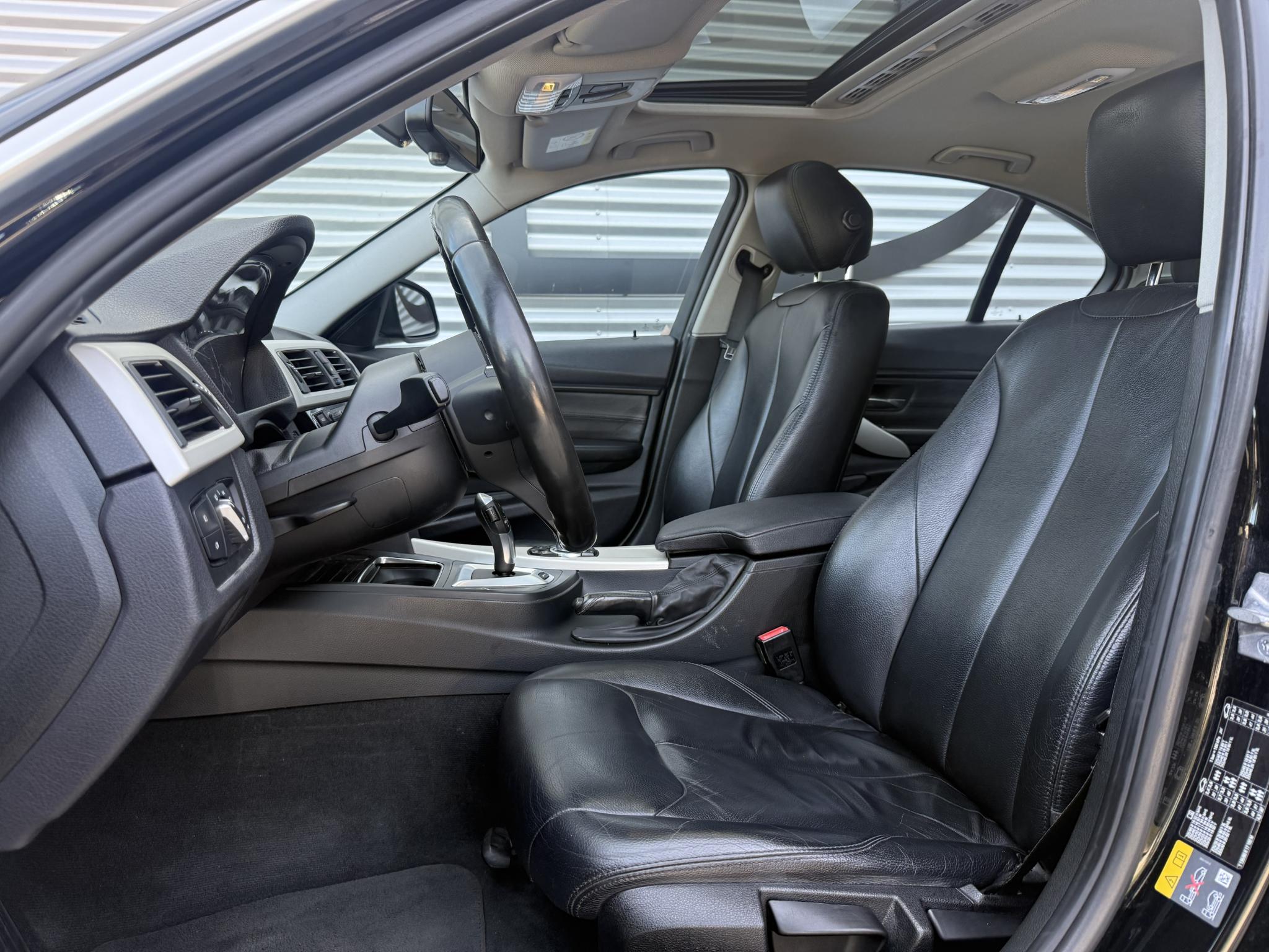 Foto van BMW 330e Iperformance