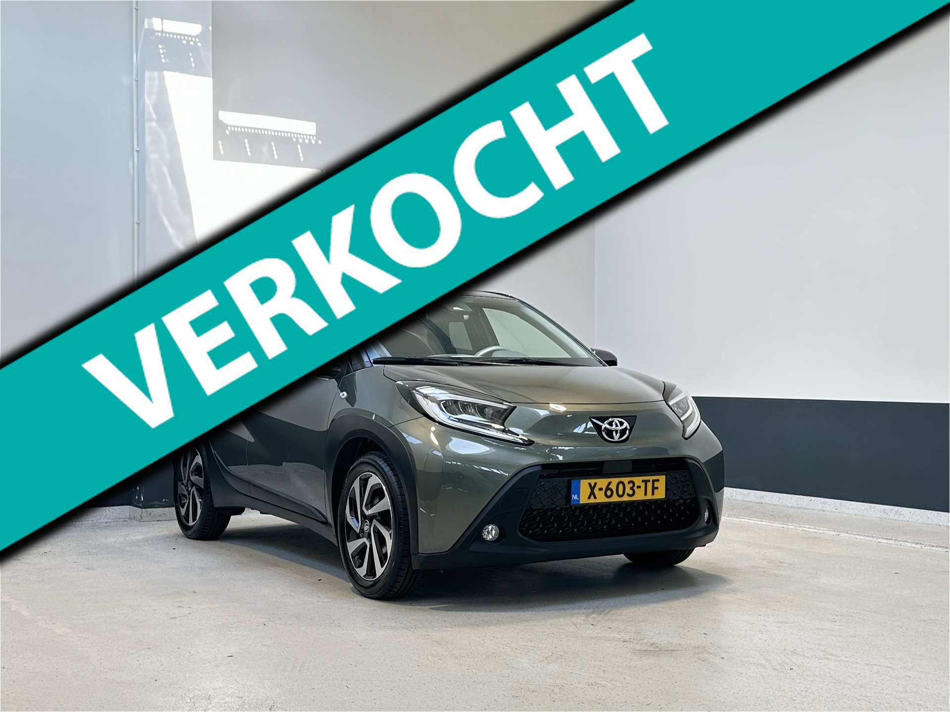 Toyota Toyota Aygo X 1.0 VVT-i MT Pulse | Apple Carplay/ Android Auto | Camera | Lm velgen | 2023 - voorkant