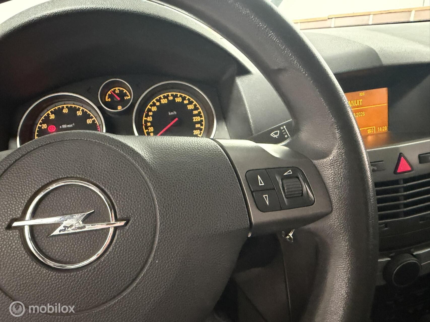 Foto van Opel Astra Station Wagon