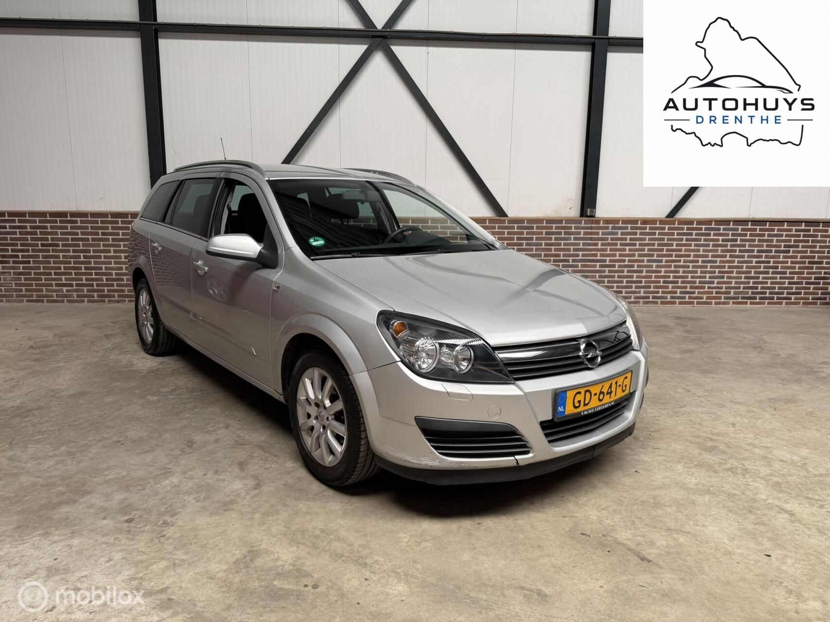 Opel Astra Station Wagon 1.6 Essentia Nieuwe APK! 2006 - voorkant