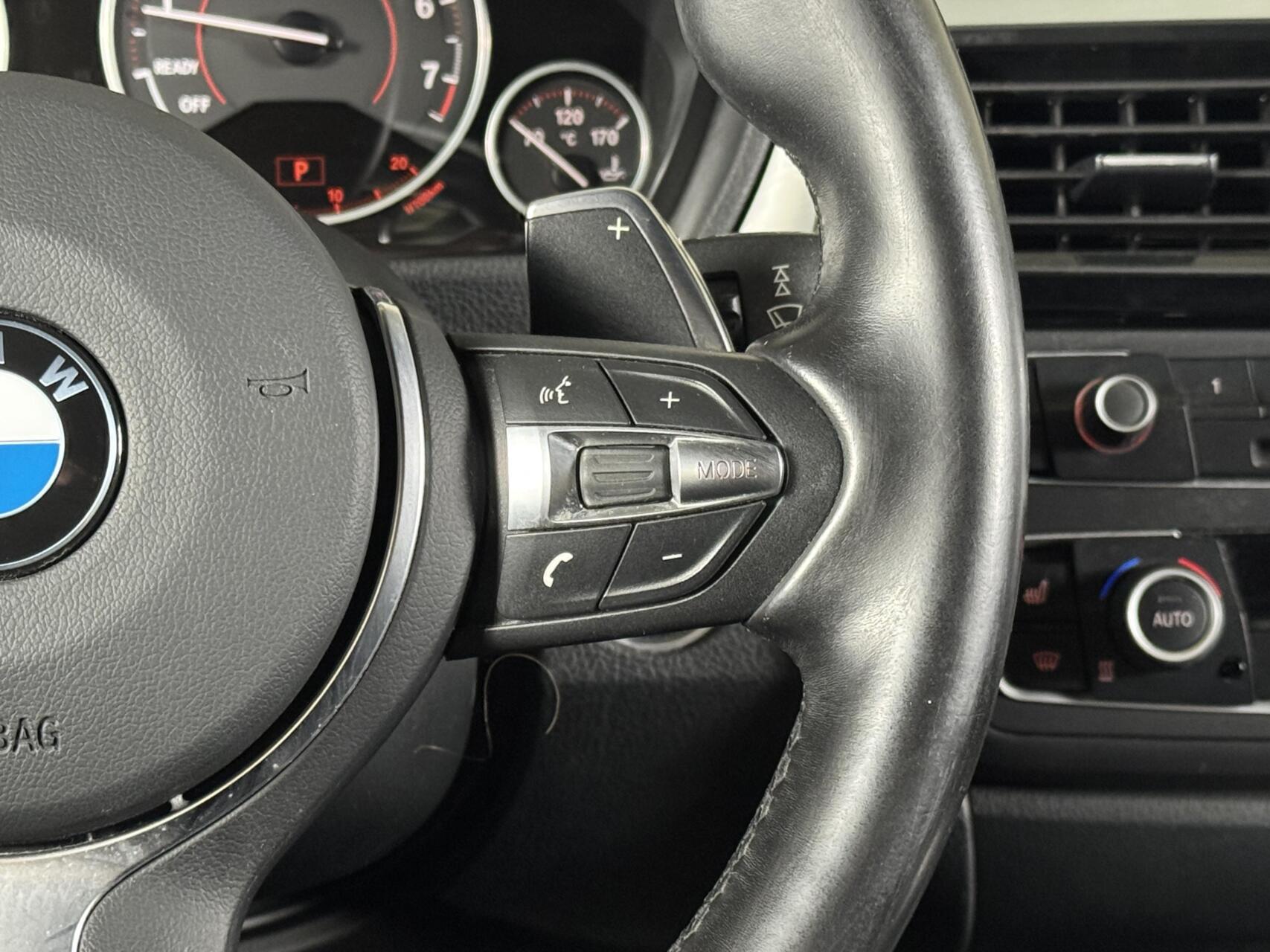 Foto van BMW 320i