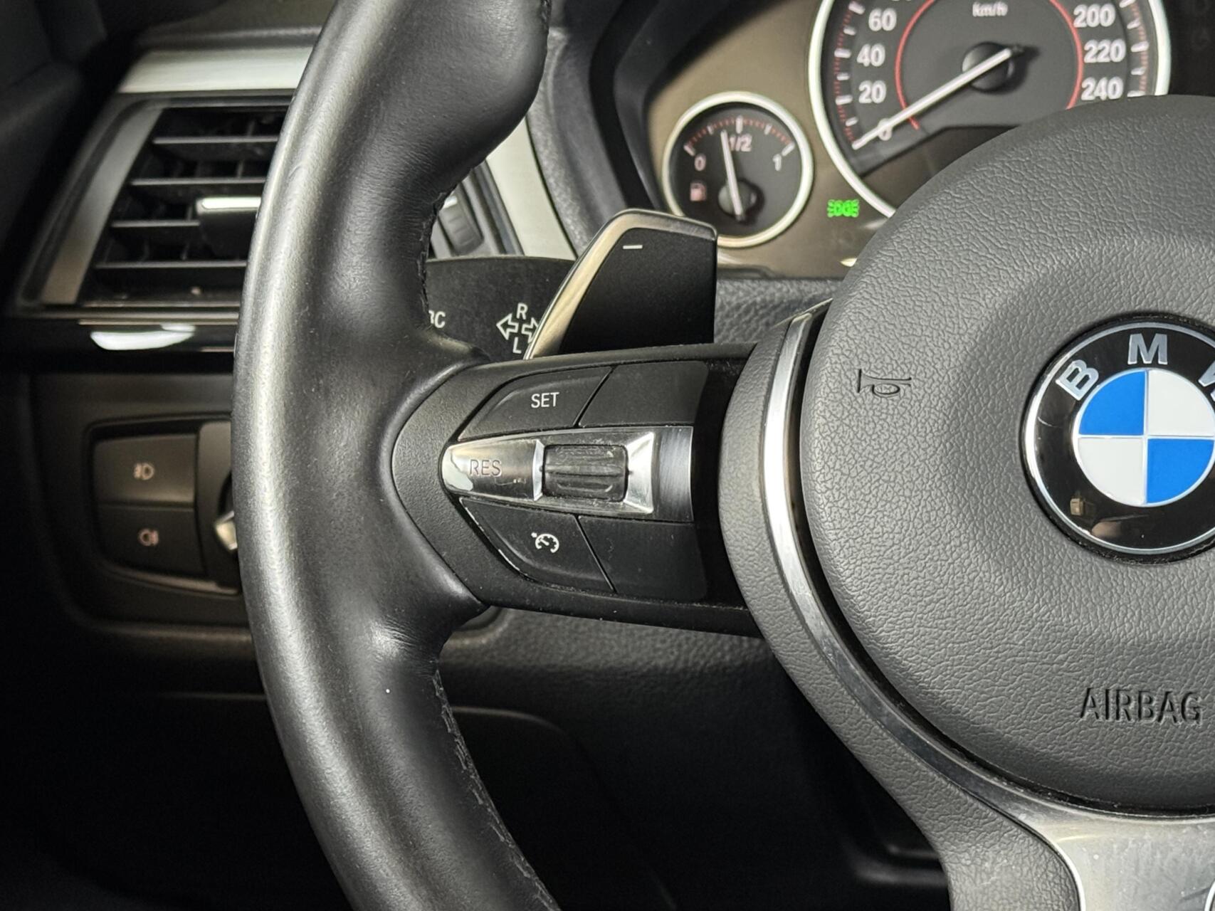 Foto van BMW 320i