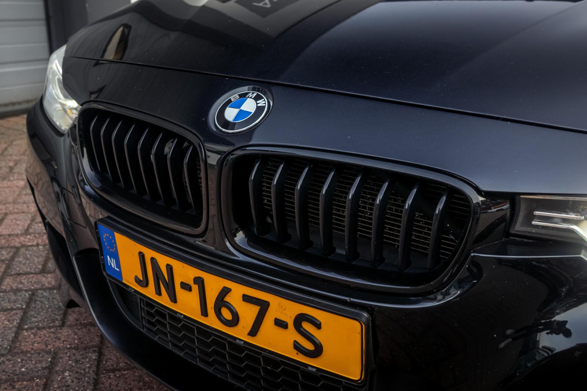 Foto van BMW 320i