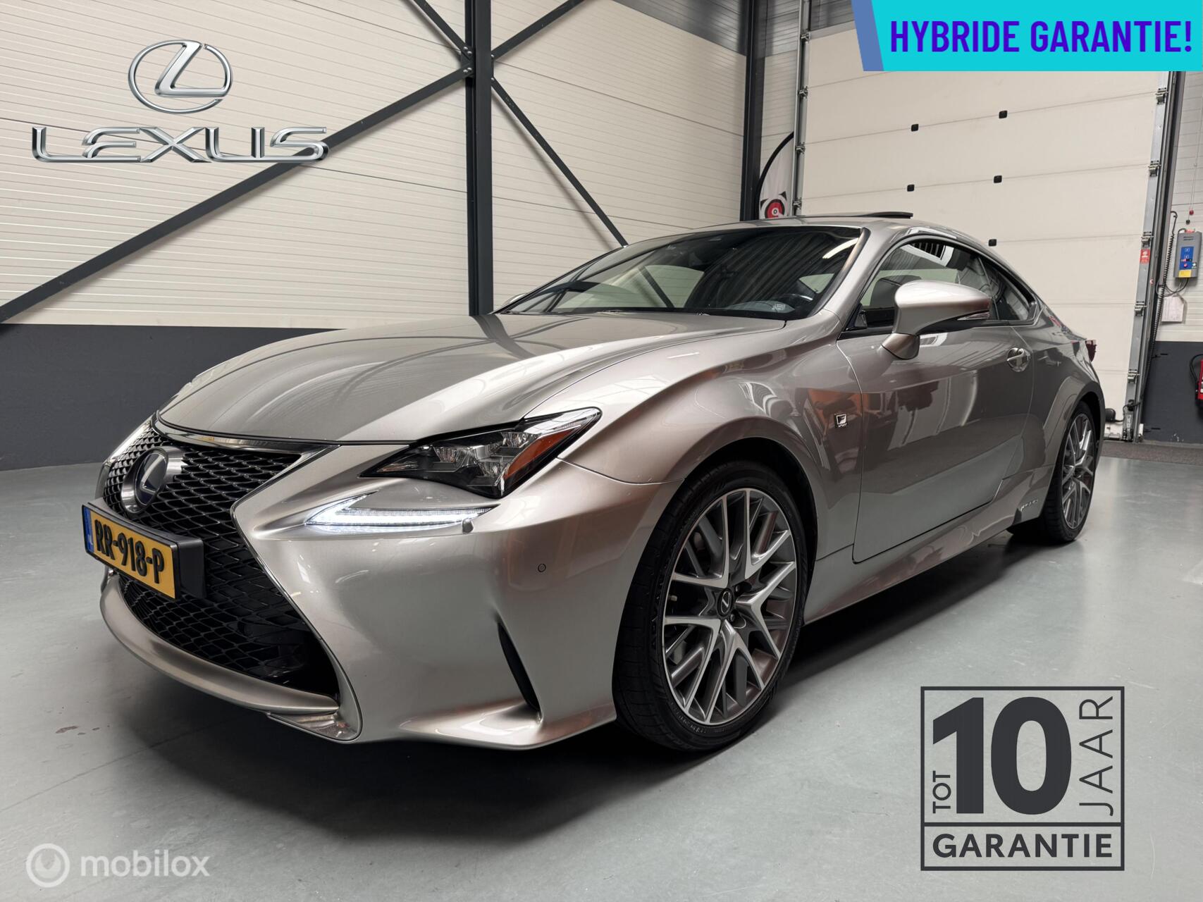 Lexus Lexus Rc300h 300h F SPORT Schuifdak|ML-Audio|LED|19"|NL-Auto! 2018 - voorkant
