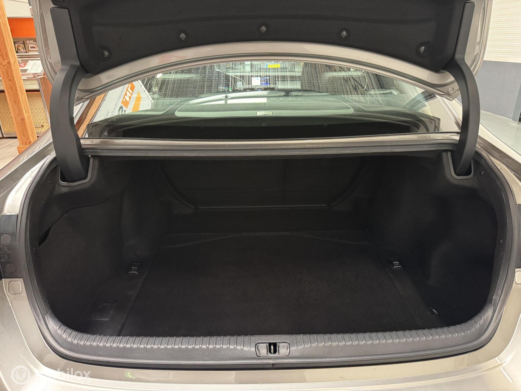 Foto van Lexus Lexus Rc300h