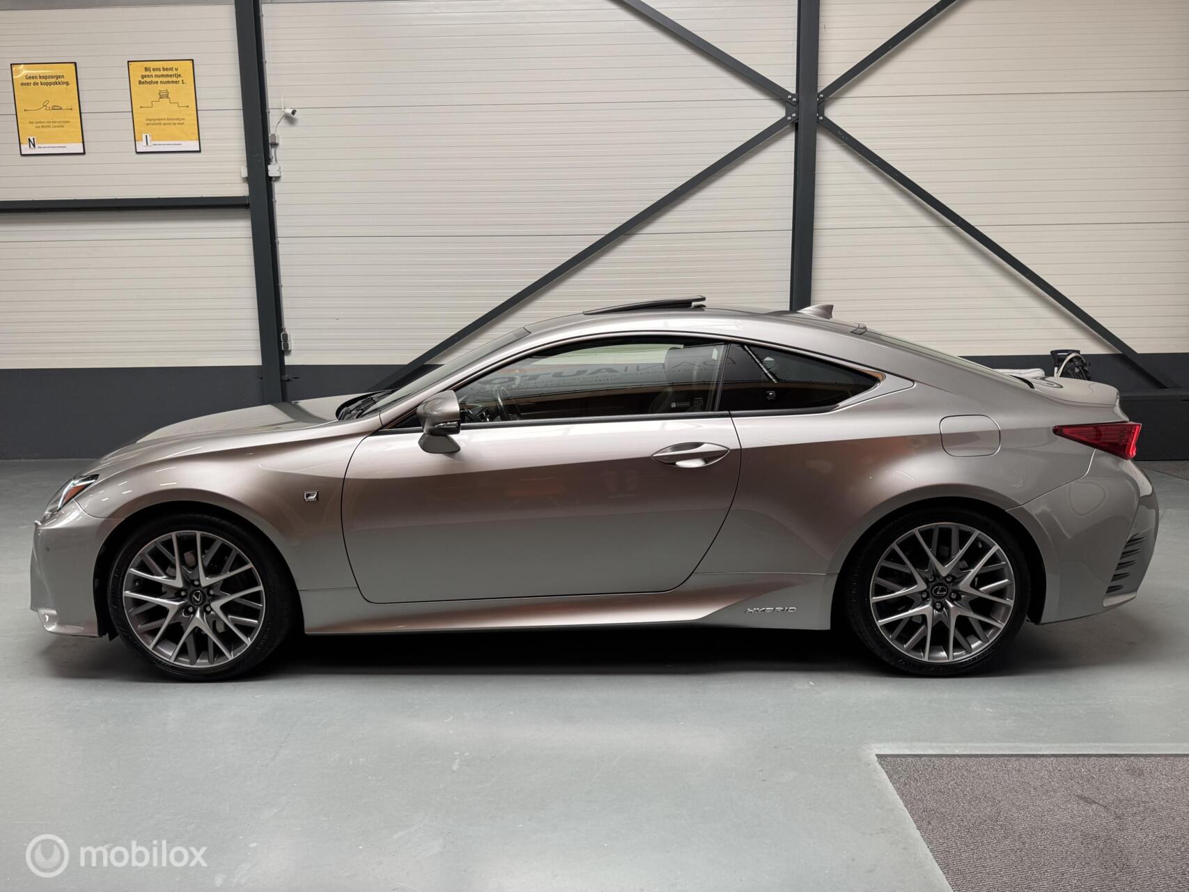 Foto van Lexus Lexus Rc300h