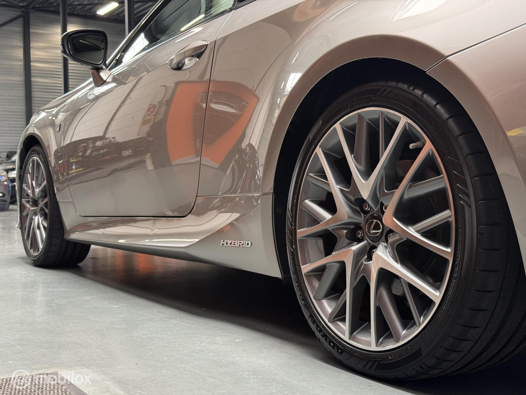 Foto van Lexus Lexus Rc300h