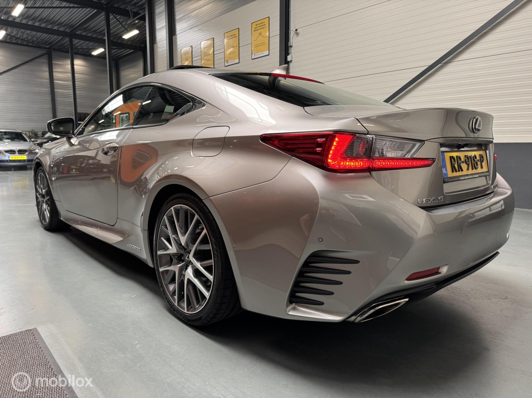 Foto van Lexus Lexus Rc300h