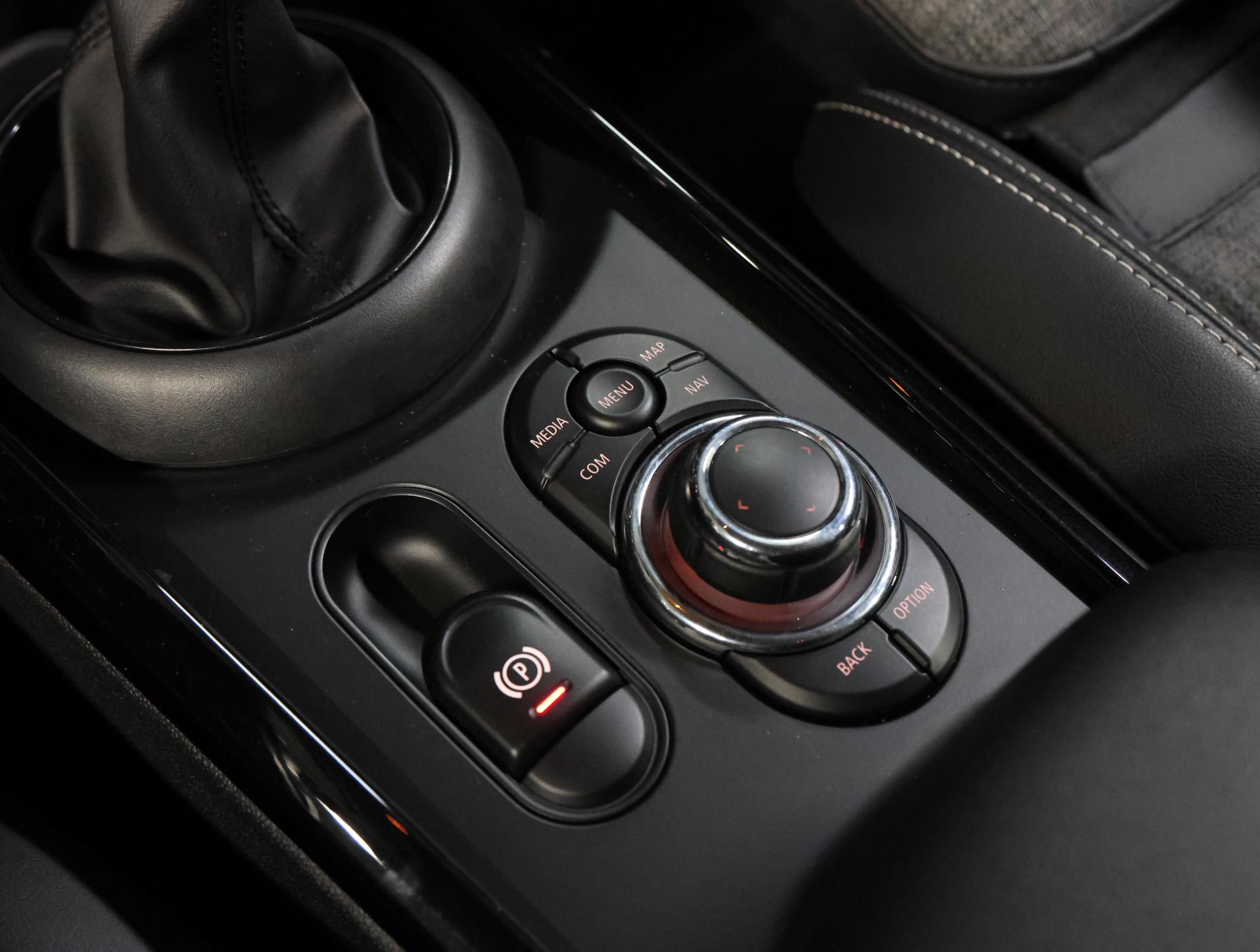 Foto van Mini Clubman Cooper