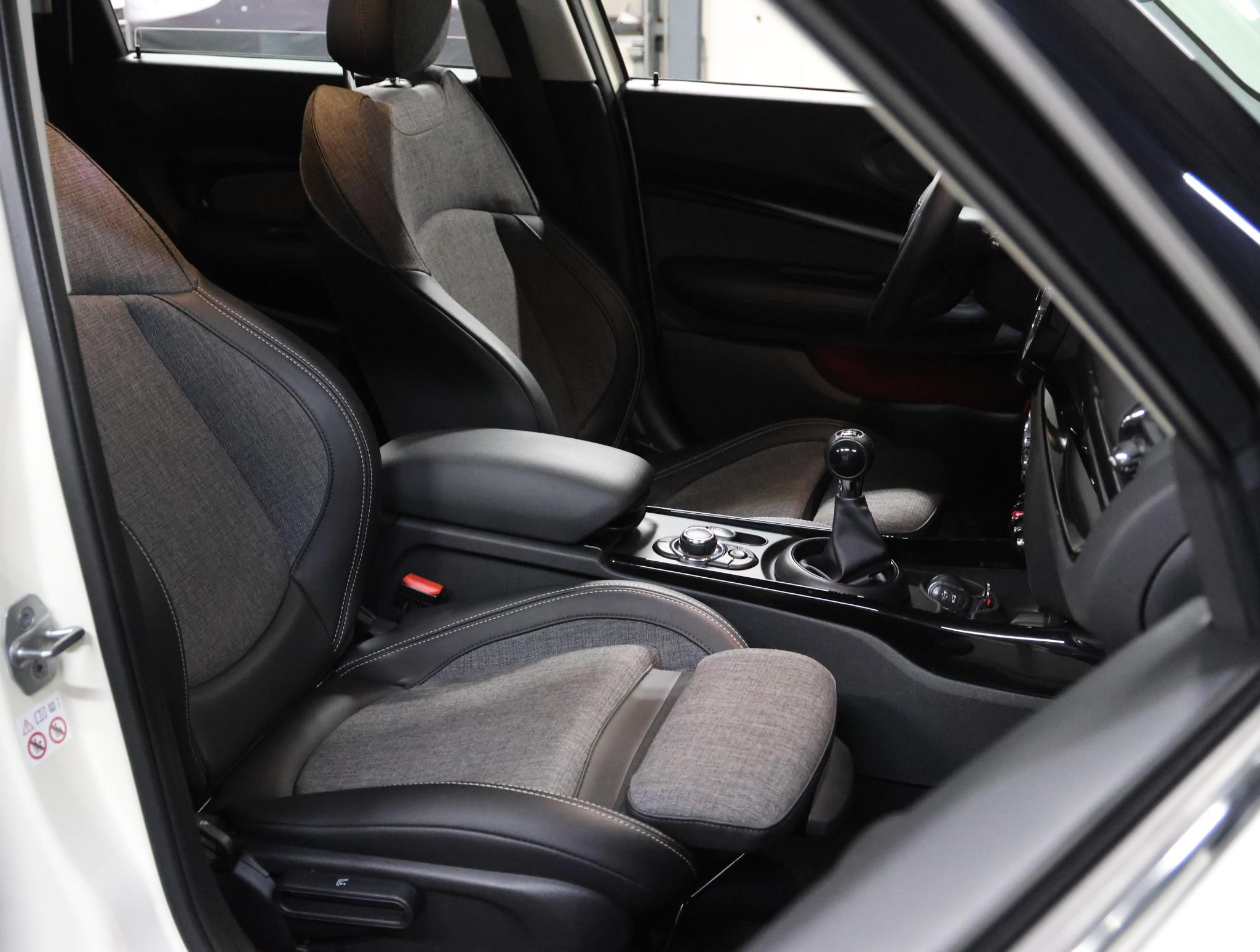 Foto van Mini Clubman Cooper