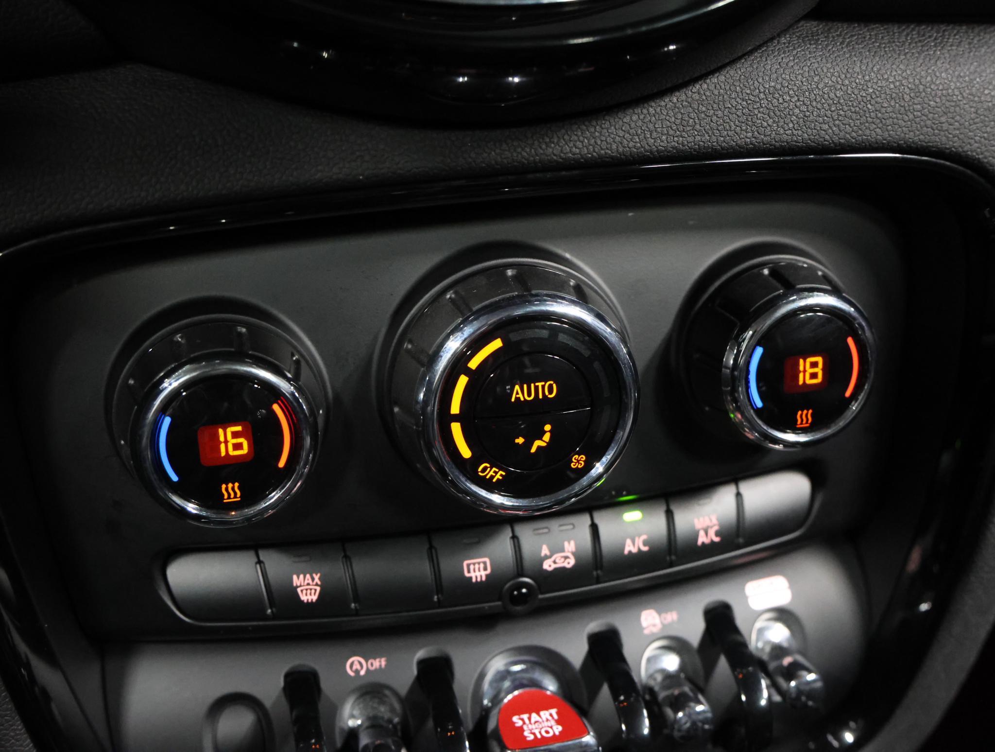 Foto van Mini Clubman Cooper