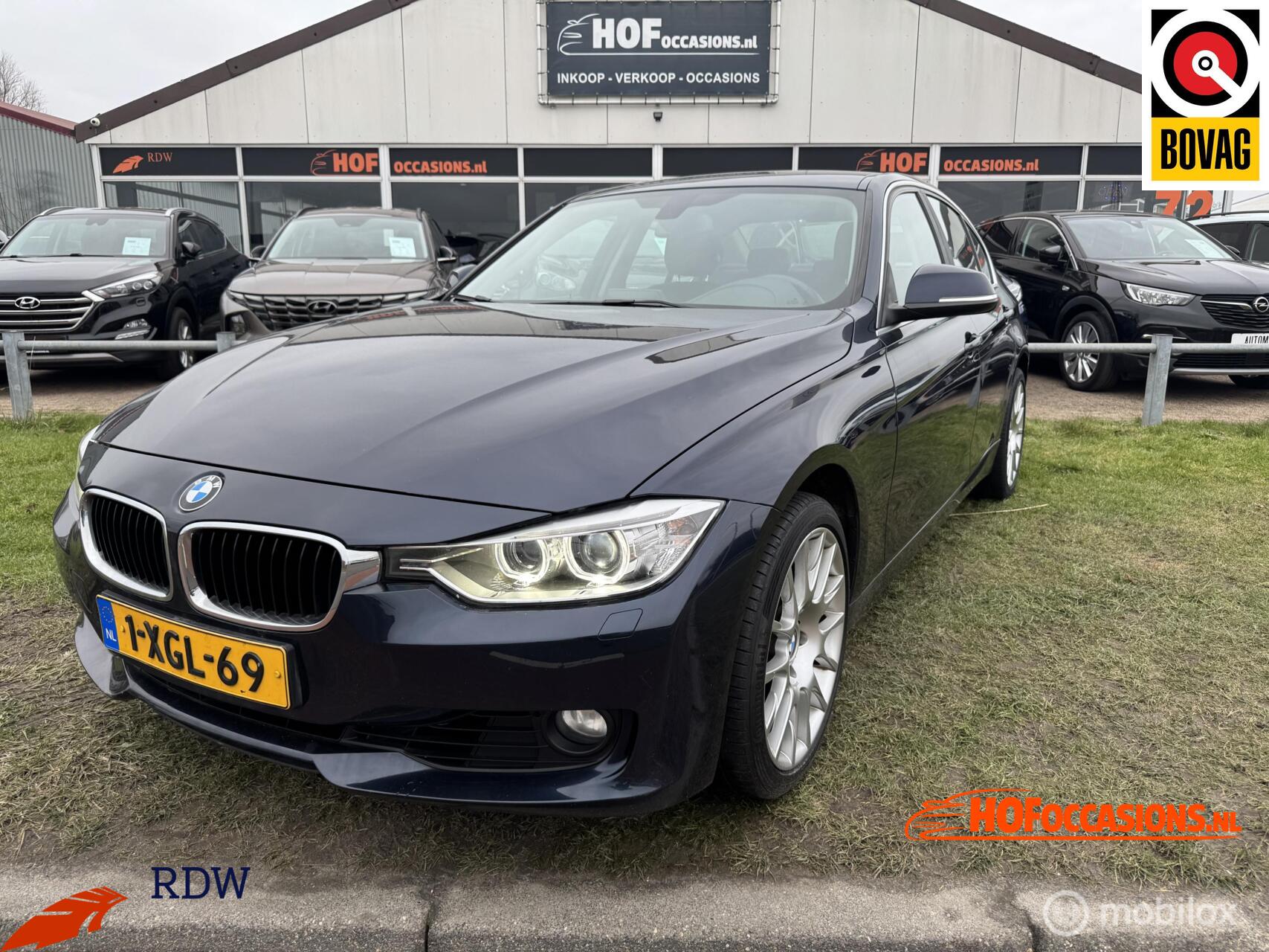 Foto van BMW 320i