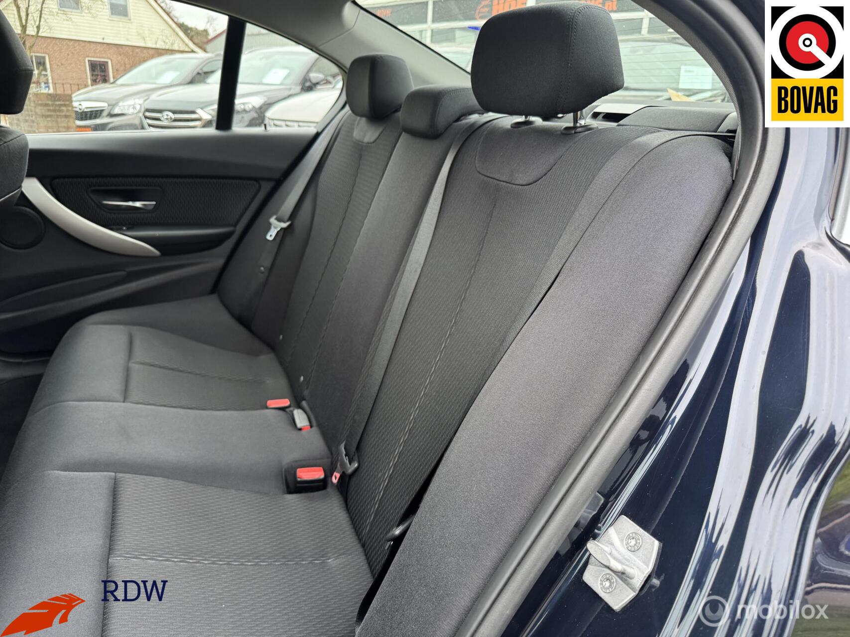 Foto van BMW 320i